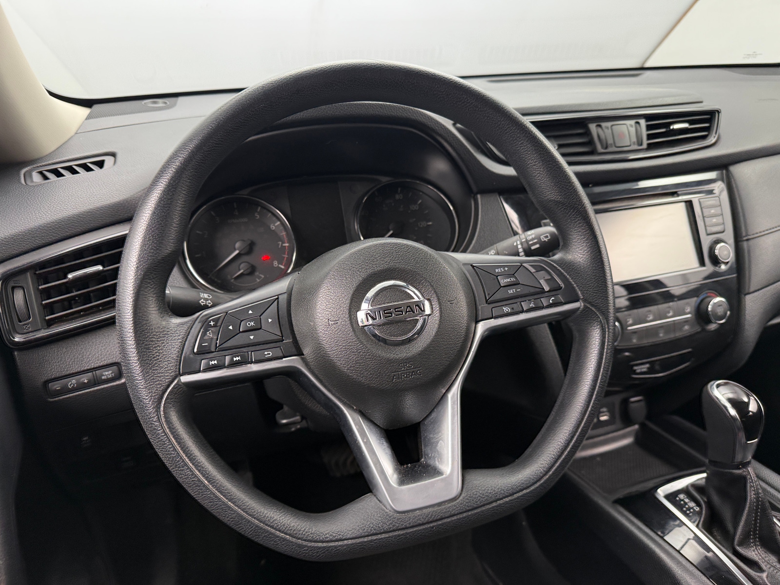 Thumbnail: 2018 Nissan Rogue - 5