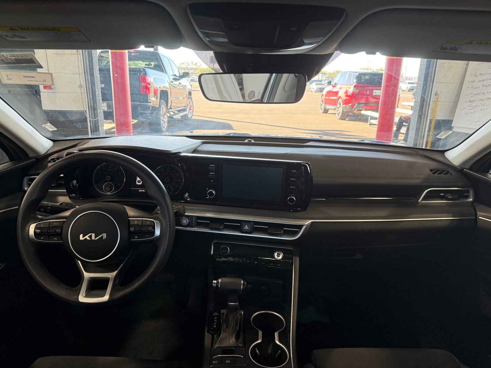 Thumbnail: 2022 Kia K5 - 3