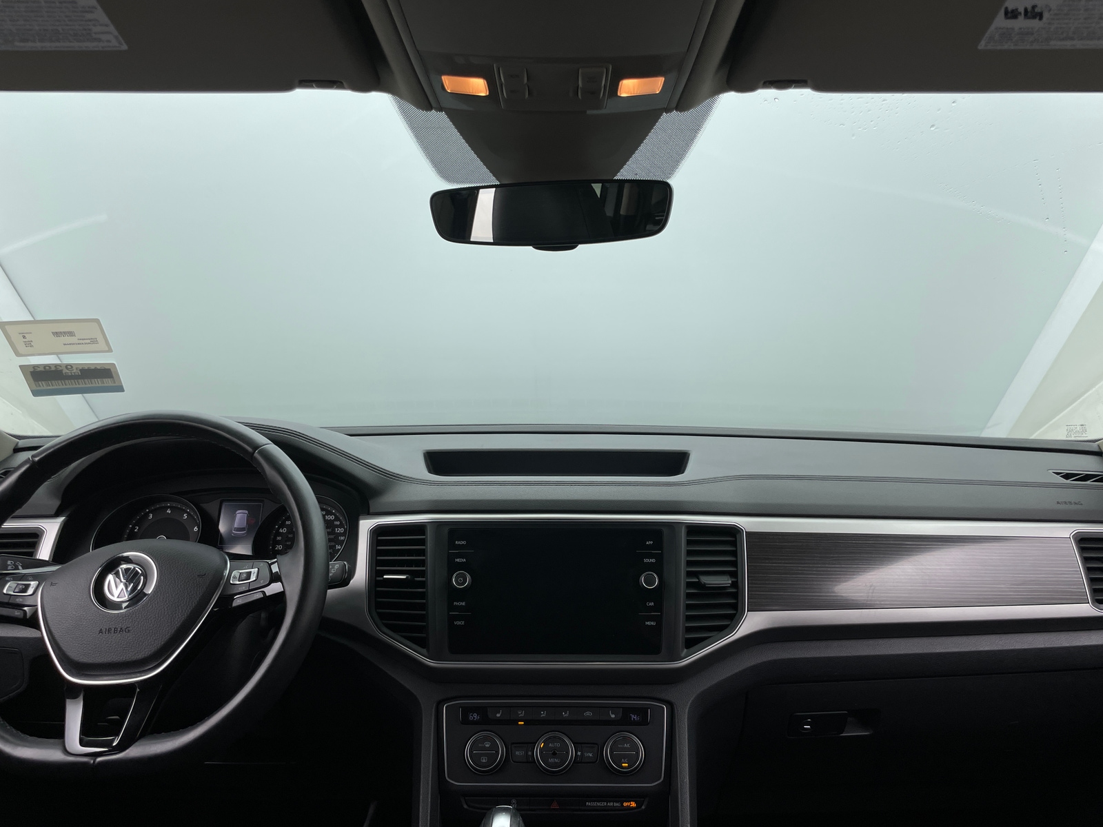 Thumbnail: 2019 Volkswagen Atlas - 2