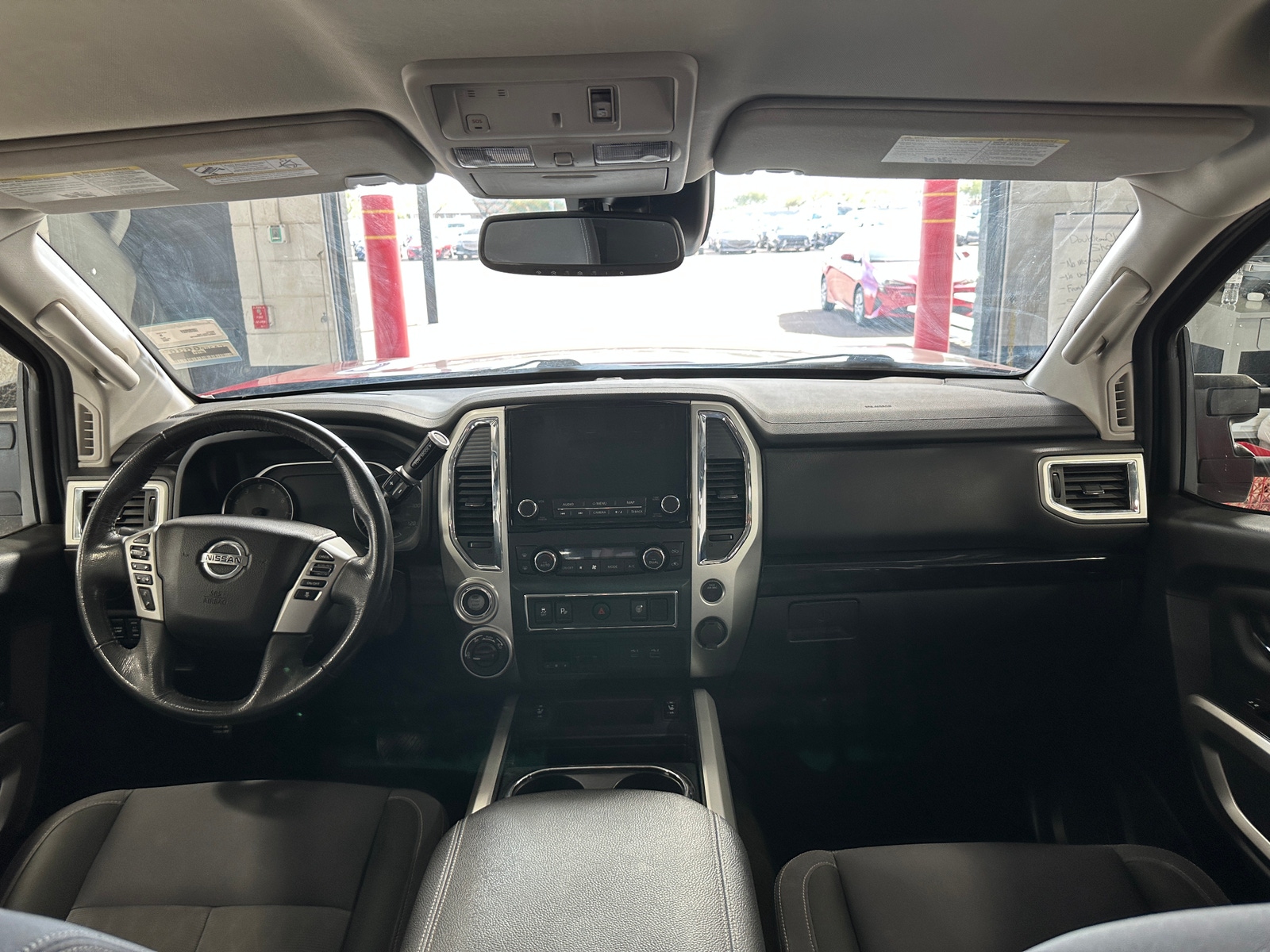 Thumbnail: 2020 Nissan Titan - 3