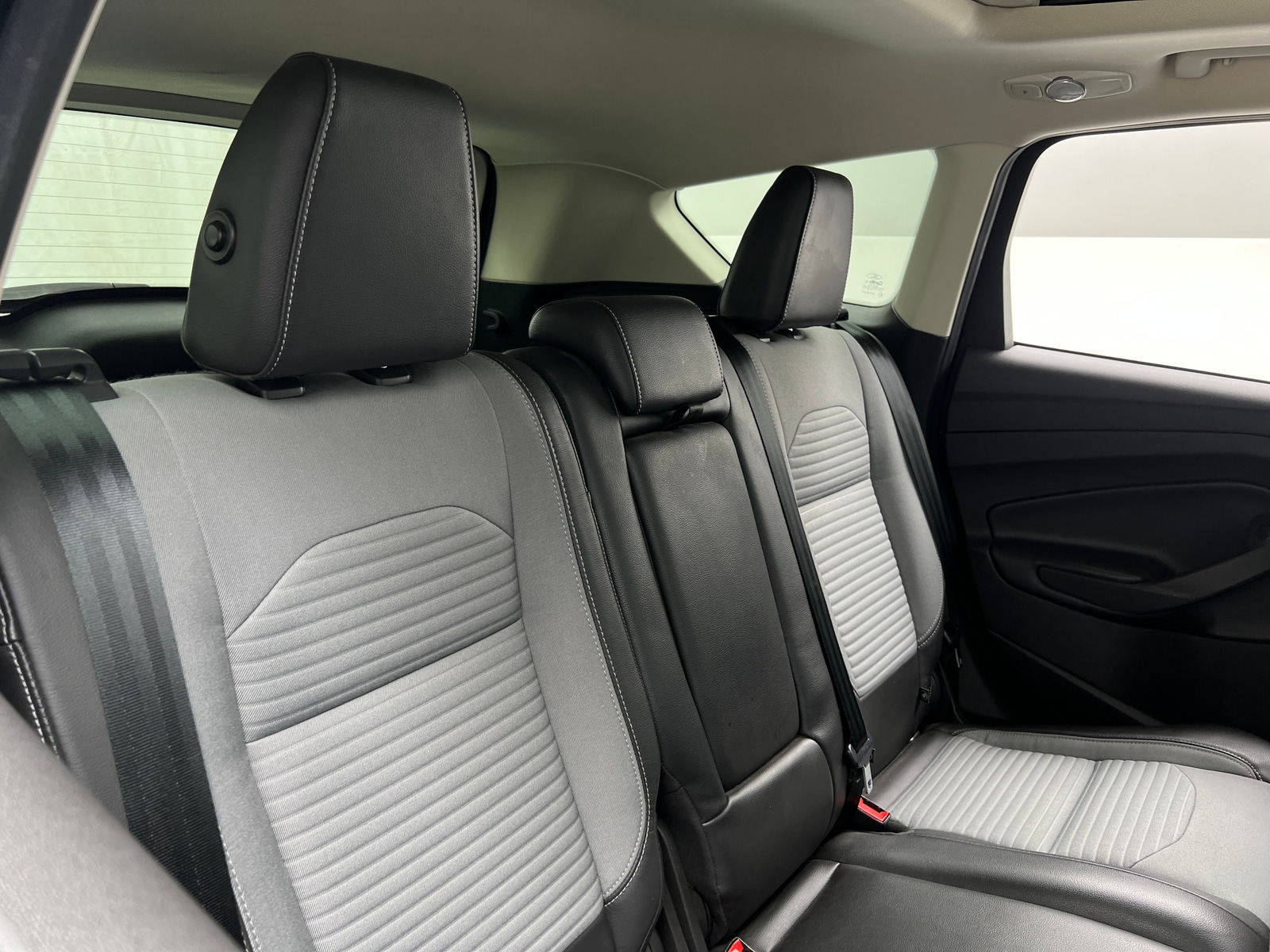 Thumbnail: 2017 Ford Escape - 6