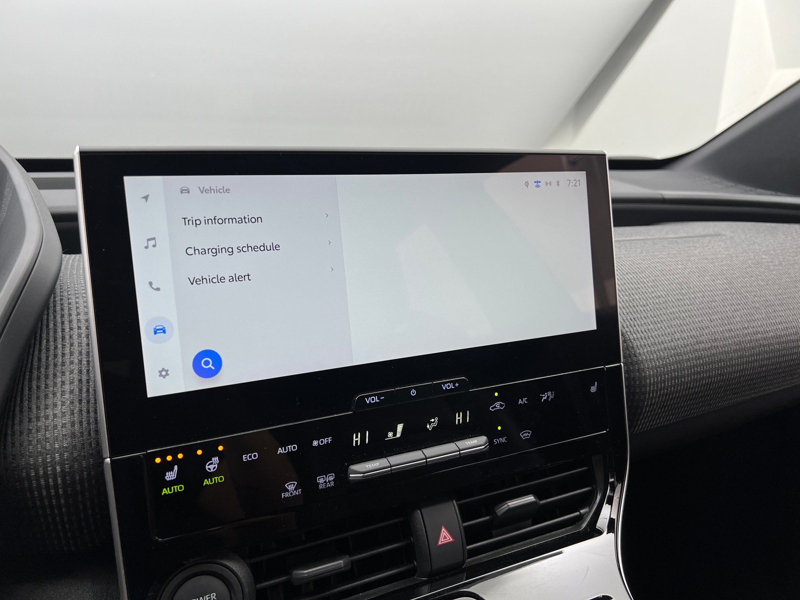 Thumbnail: 2023 Toyota bZ4X - 3