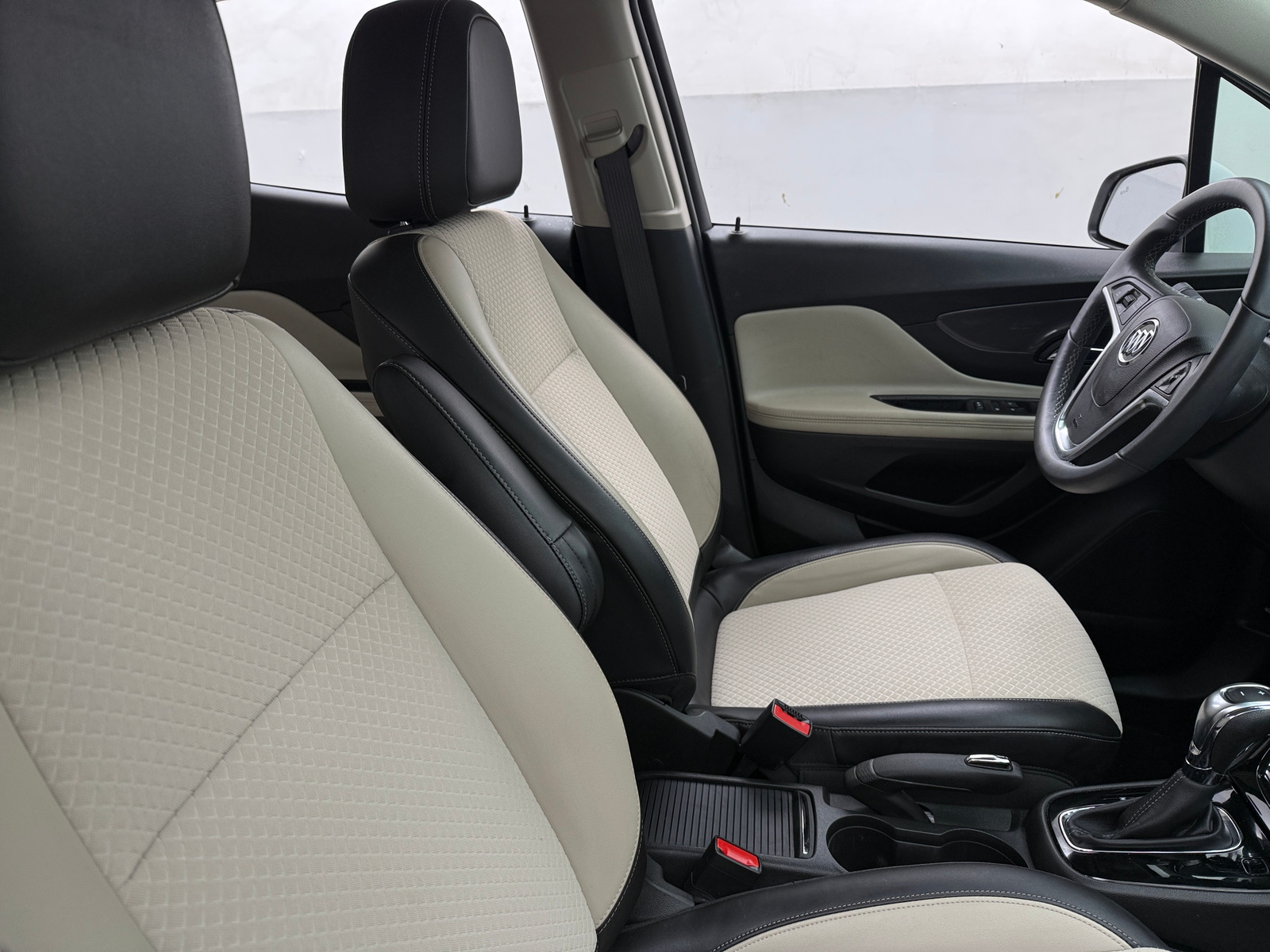 Thumbnail: 2020 Buick Encore - 2