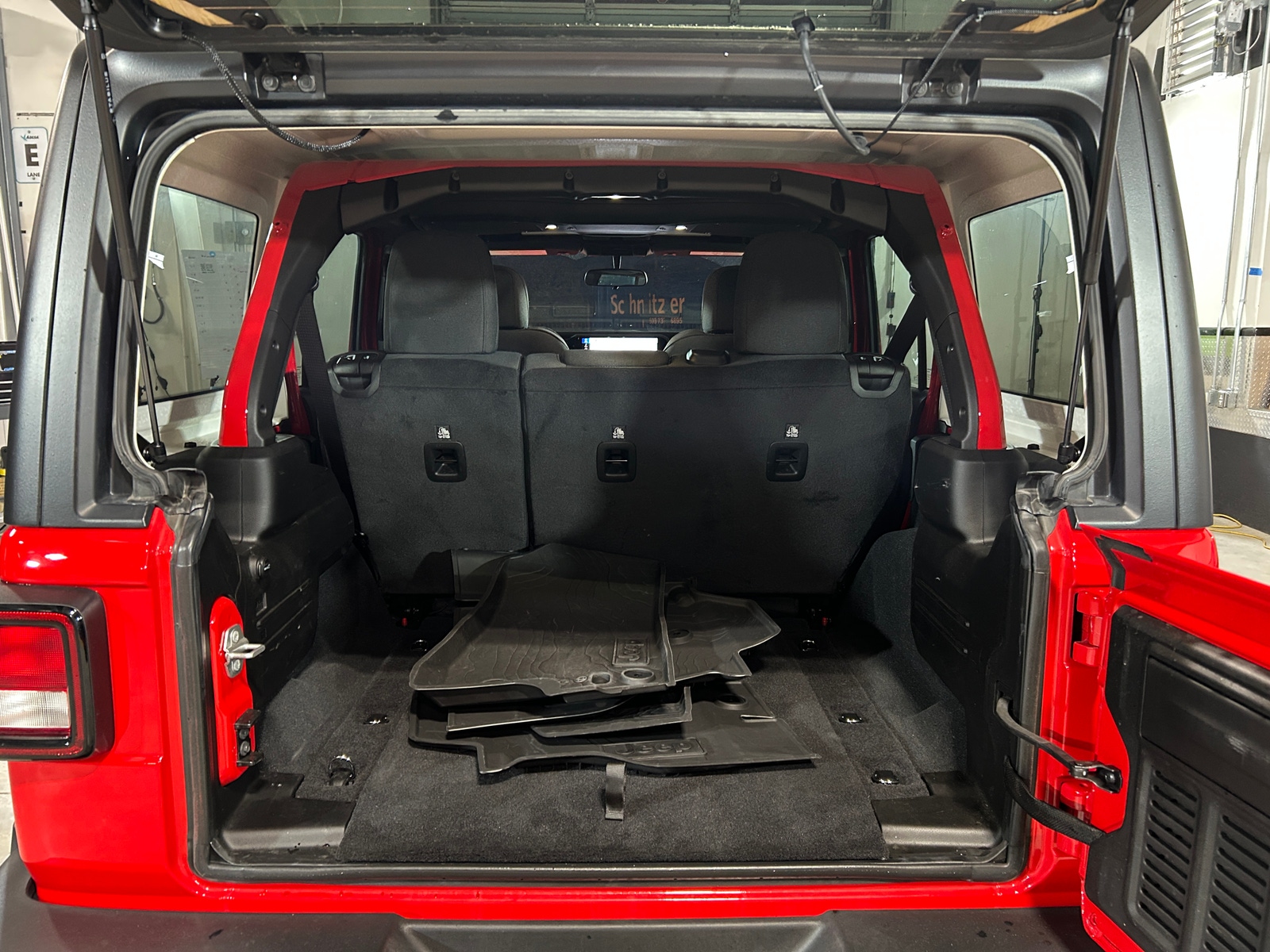 Thumbnail: 2024 Jeep Wrangler - 7