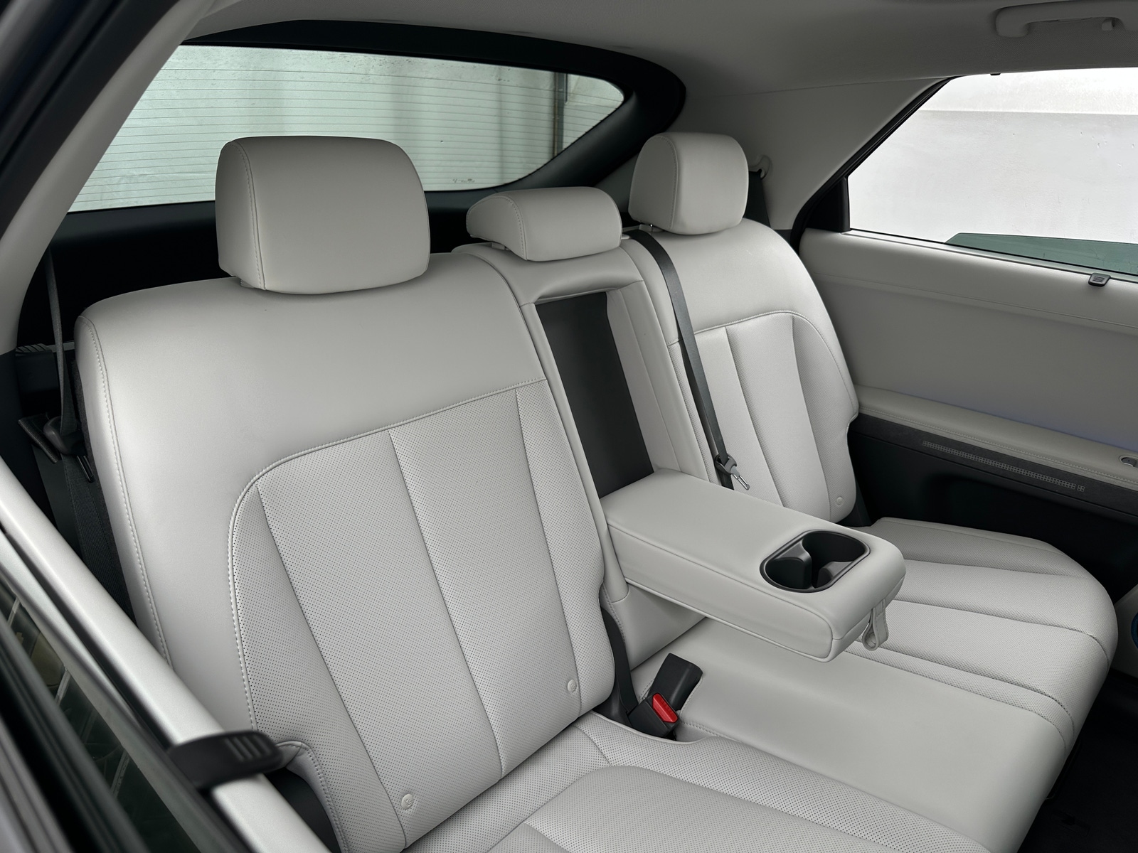 Thumbnail: 2023 Hyundai Ioniq 5 - 5