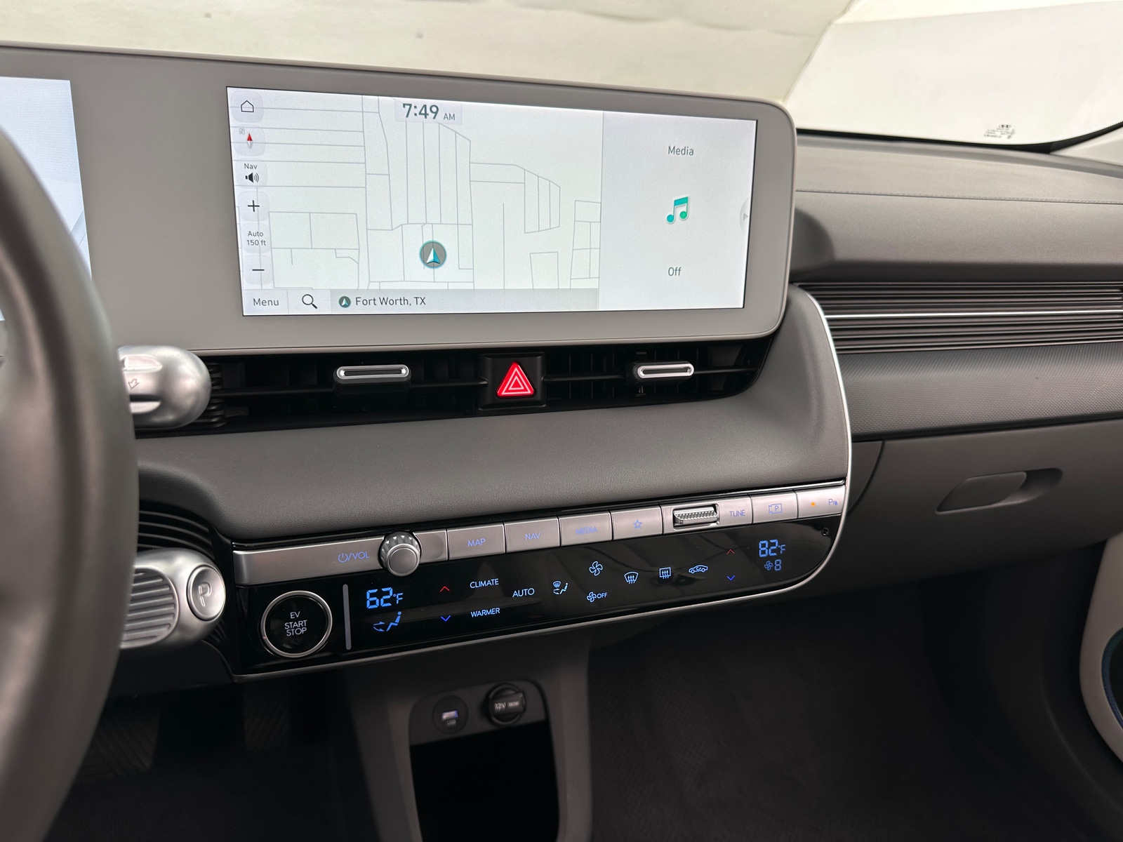 Thumbnail: 2023 Hyundai Ioniq 5 - 3