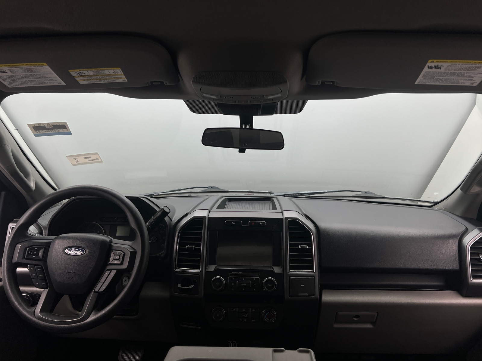 Thumbnail: 2019 Ford Econoline - 3