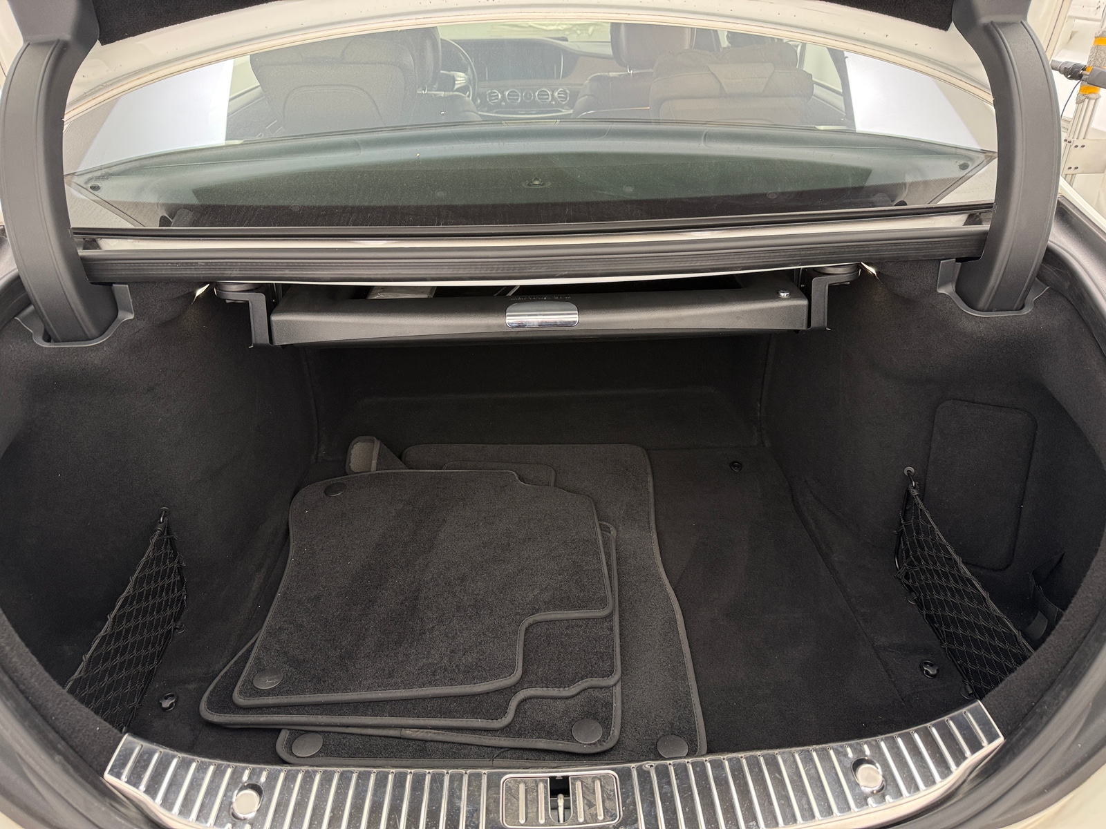 Thumbnail: 2017 Mercedes-Benz S-Class - 6