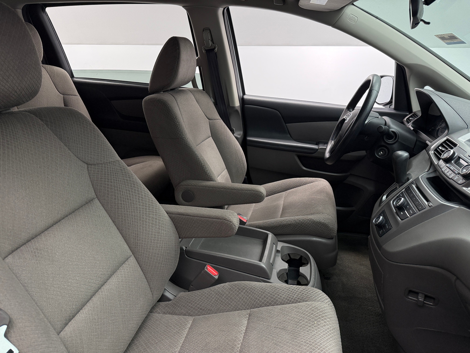 Thumbnail: 2016 Honda Odyssey - 2