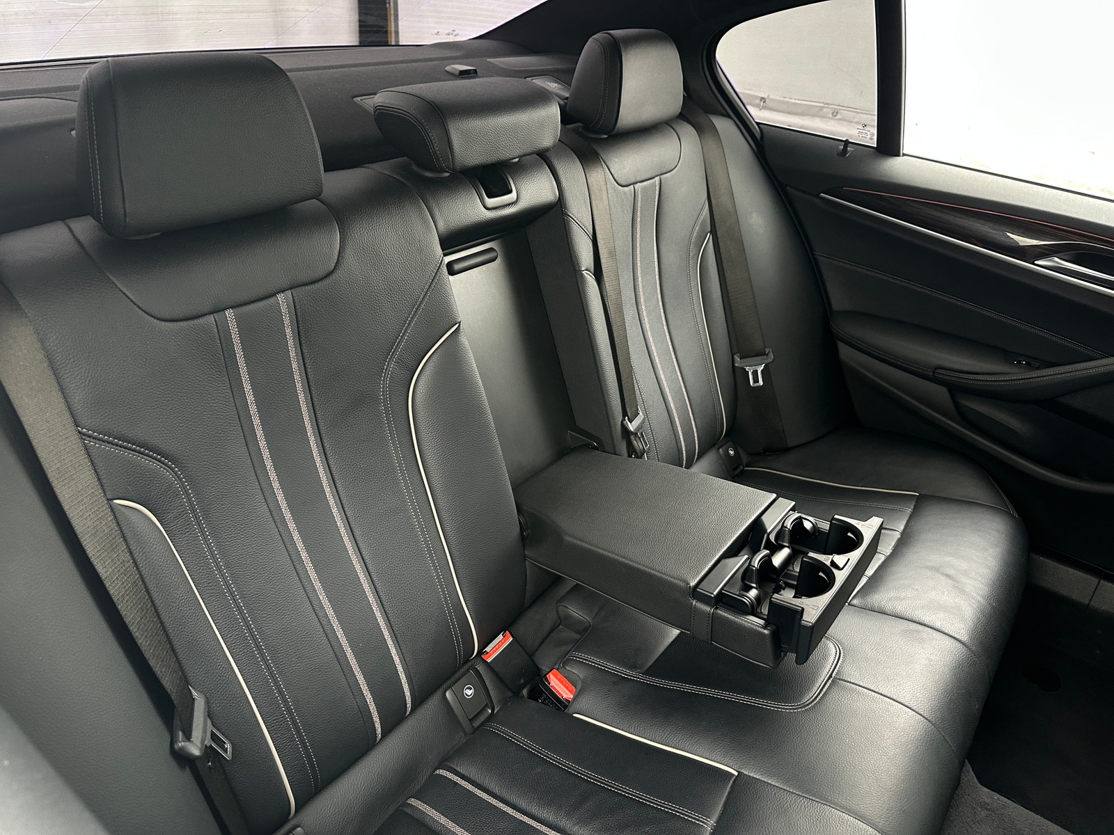 Thumbnail: 2019 BMW 5 Series - 5