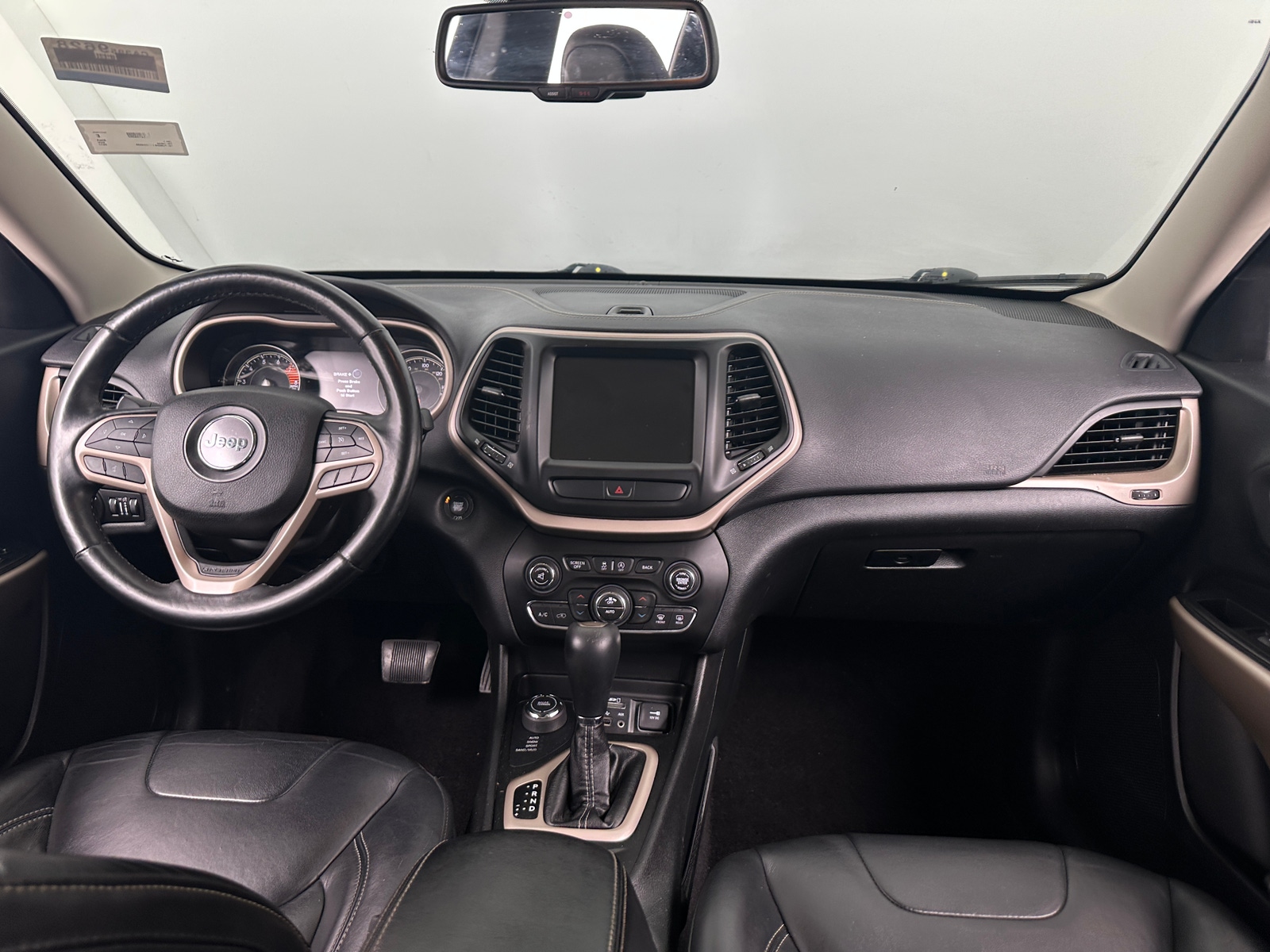 Thumbnail: 2017 Jeep Cherokee - 2