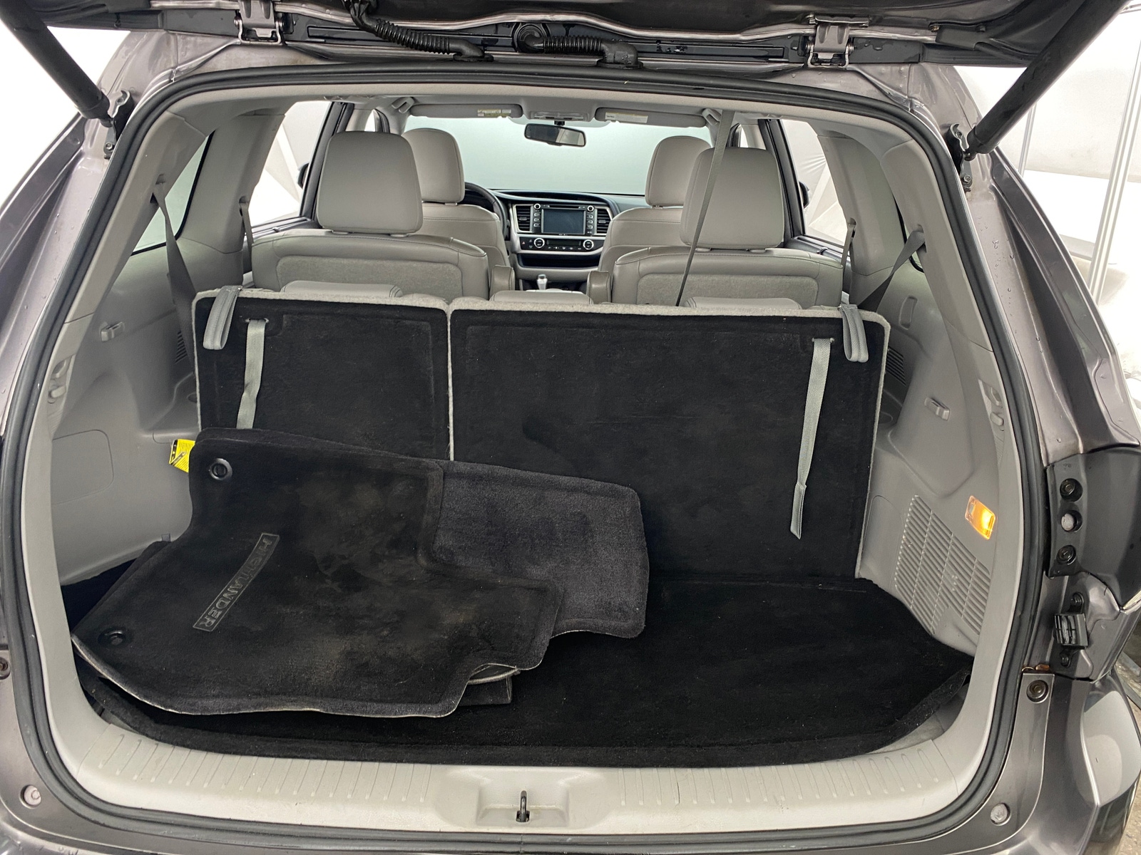 Thumbnail: 2015 Toyota Highlander - 6