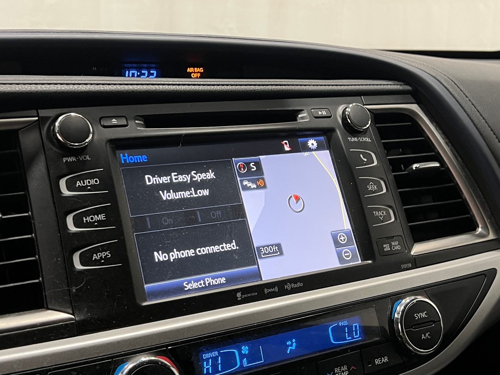 Thumbnail: 2016 Toyota Highlander - 3