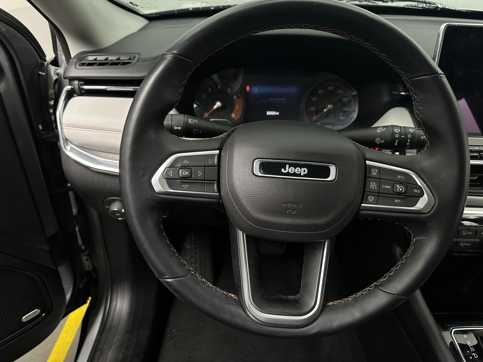 Thumbnail: 2022 Jeep Compass - 4