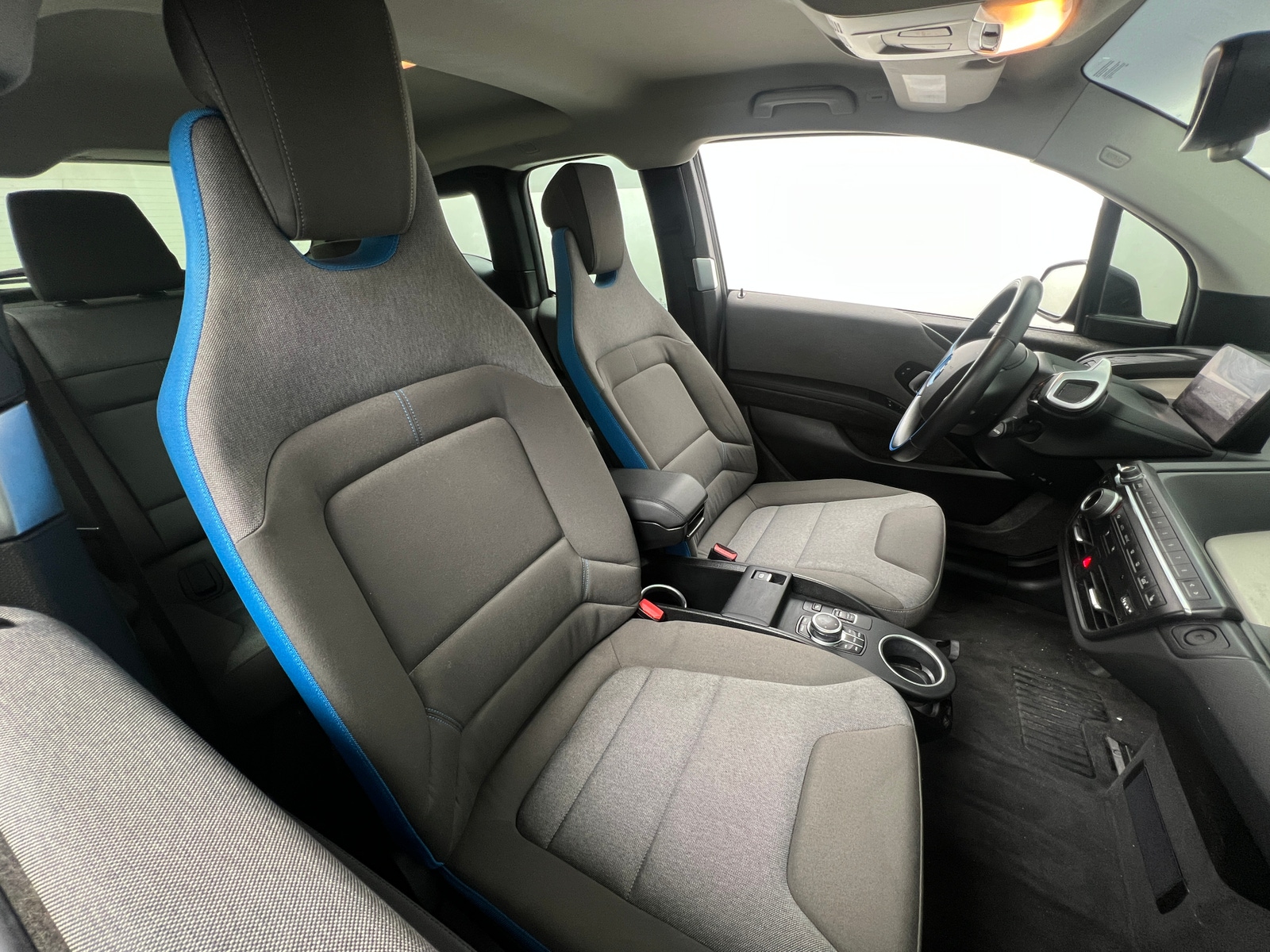 Thumbnail: 2019 BMW i3 - 2