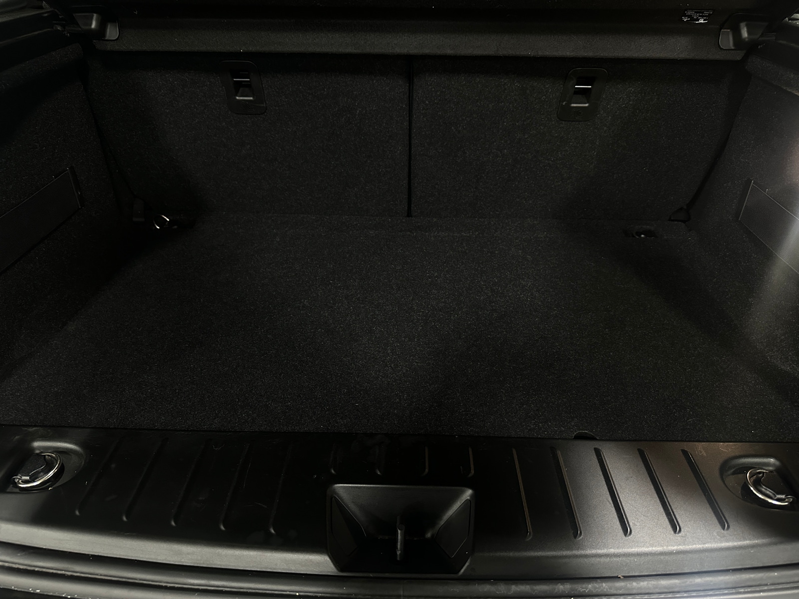 Thumbnail: 2019 BMW i3 - 7