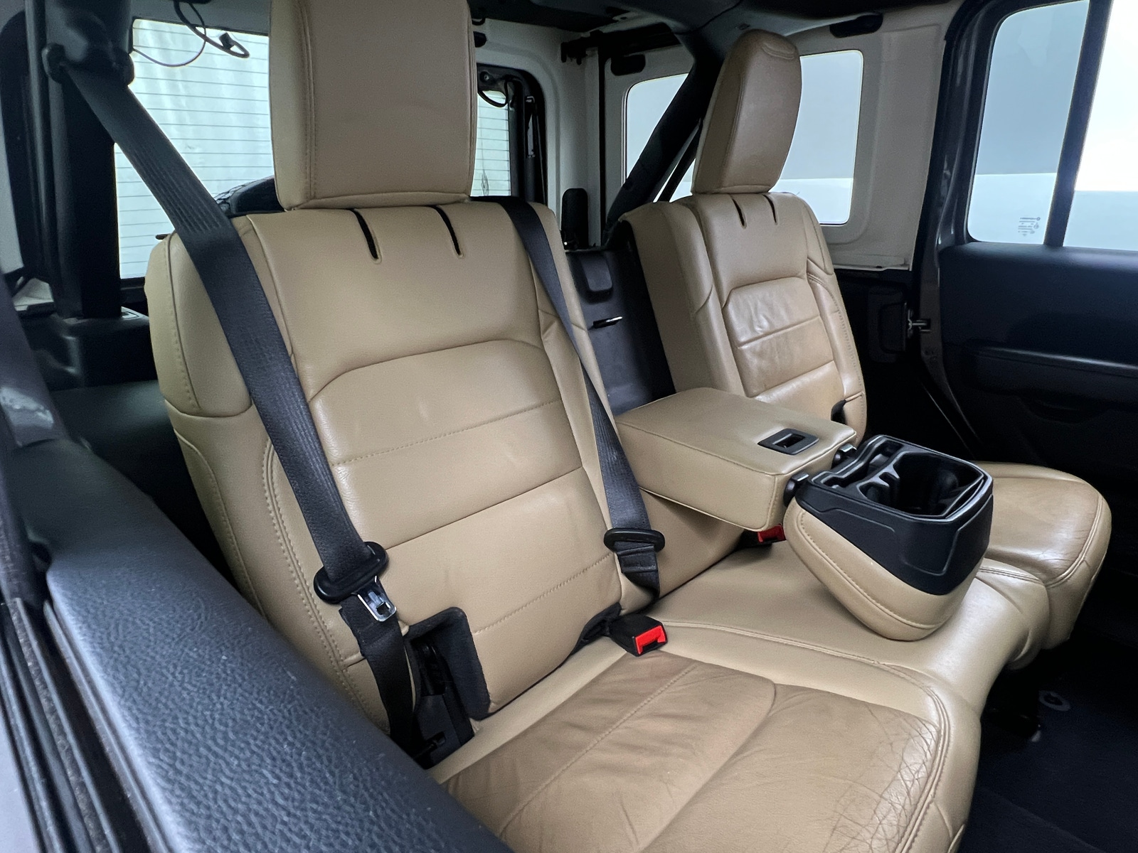 Thumbnail: 2019 Jeep Wrangler - 5