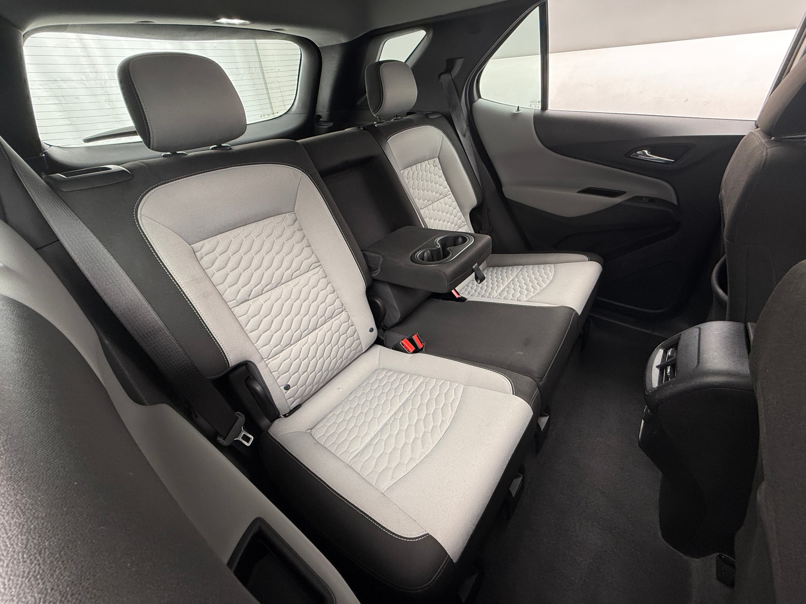 Thumbnail: 2018 Chevrolet Equinox - 6