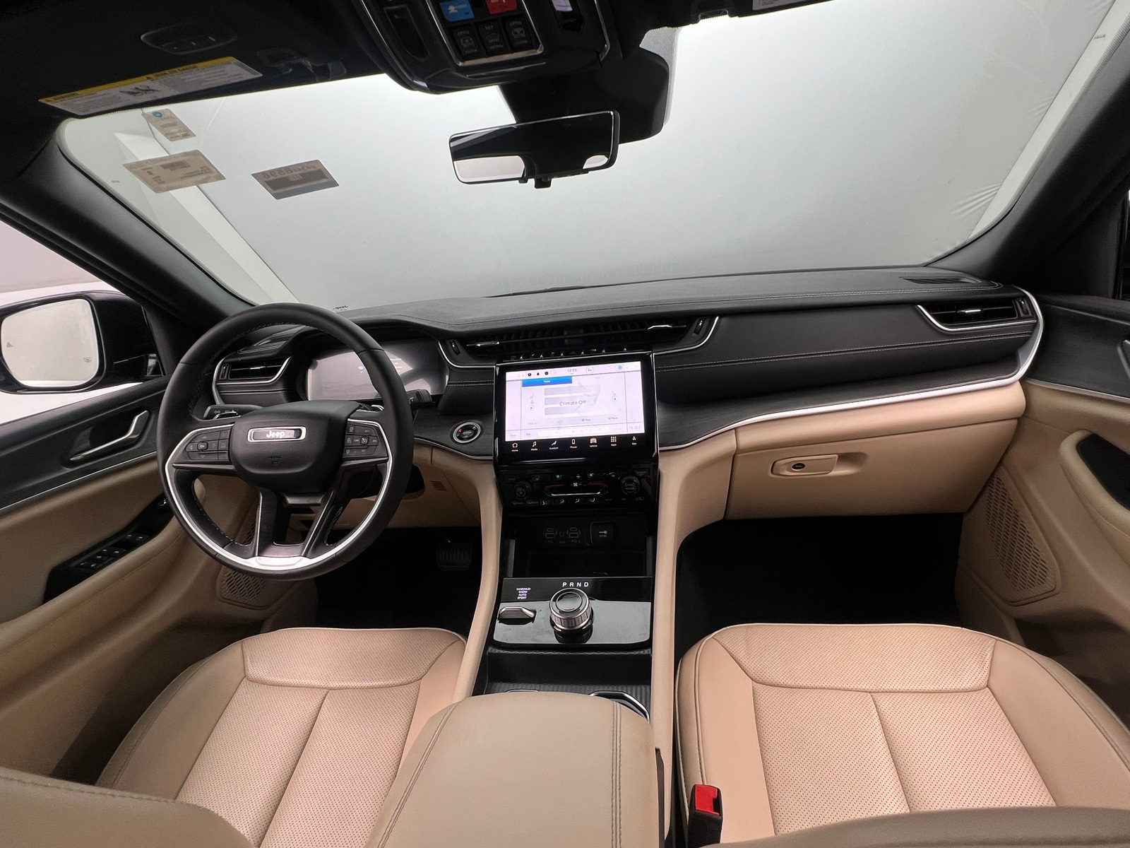 Thumbnail: 2024 Jeep Grand Cherokee L - 2