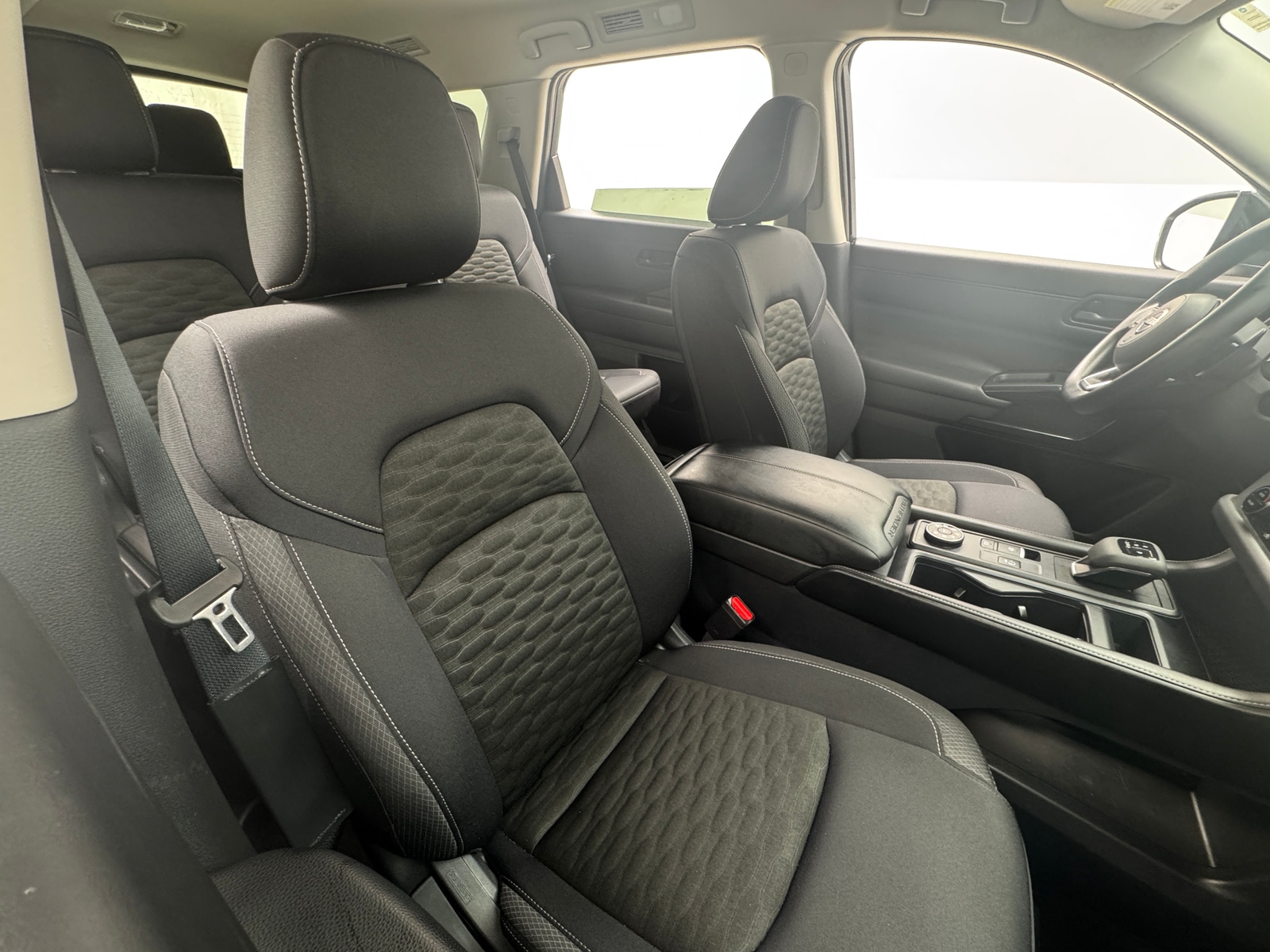 Thumbnail: 2024 Nissan Pathfinder - 2