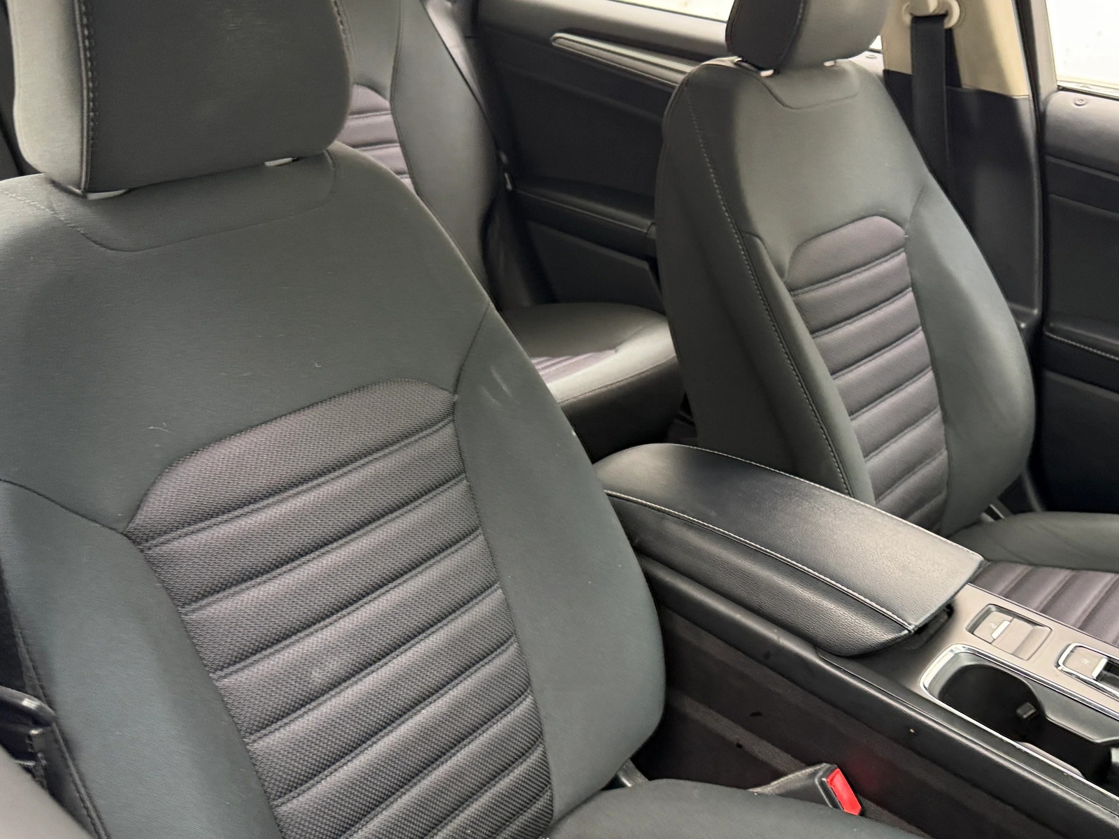 Thumbnail: 2017 Ford Fusion - 2