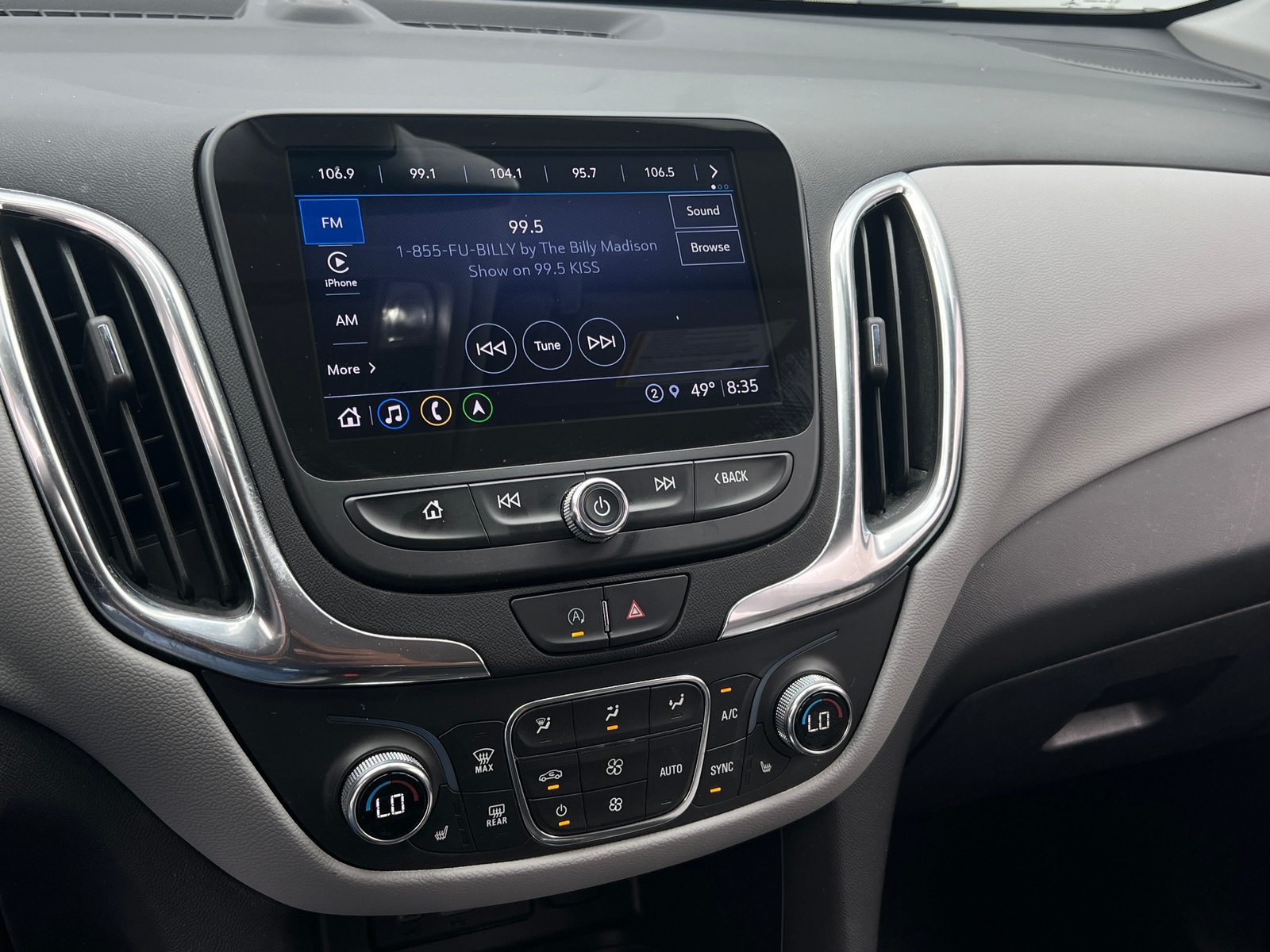 Thumbnail: 2022 Chevrolet Equinox - 4