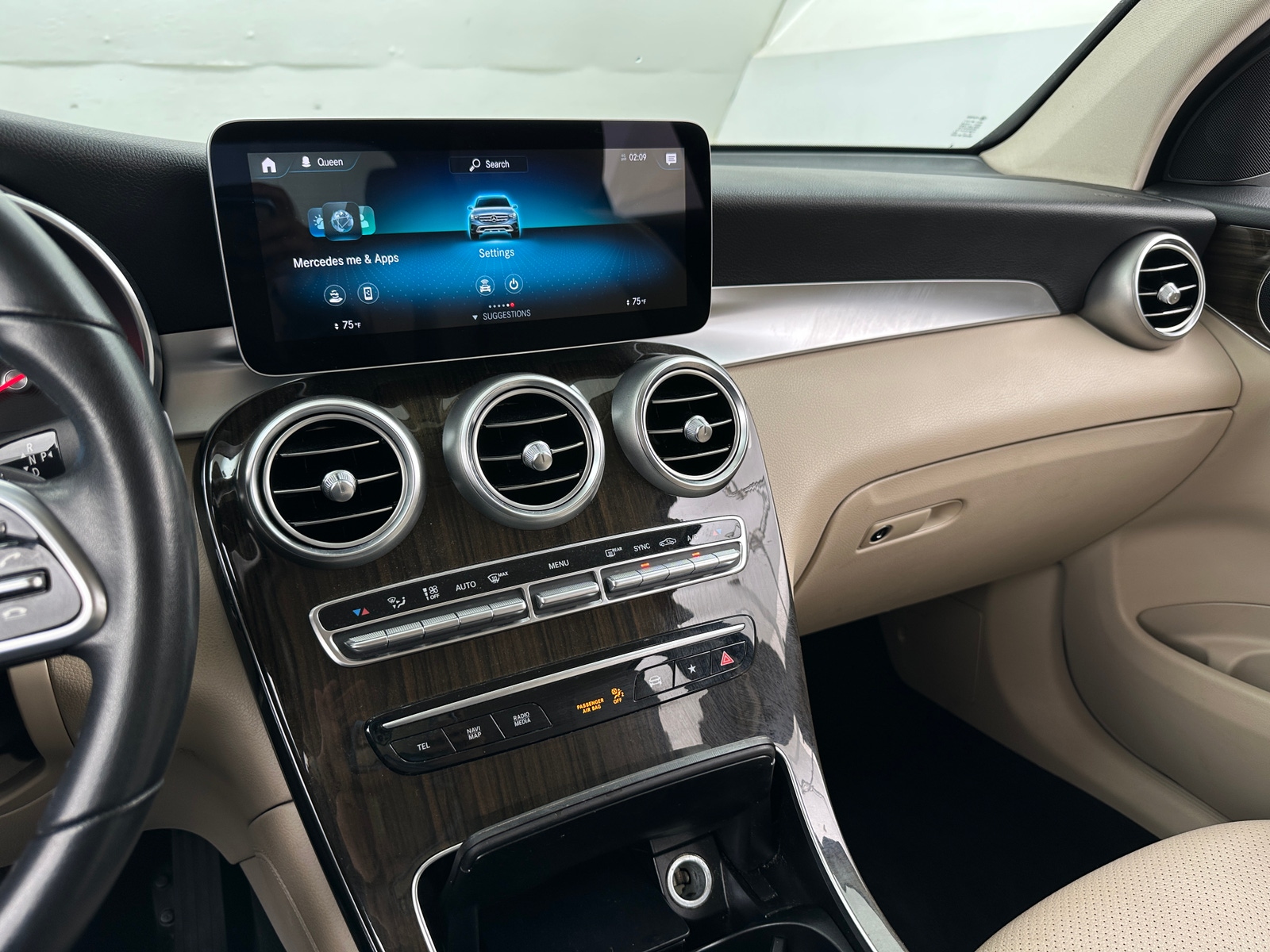 Thumbnail: 2020 Mercedes-Benz GLC - 3