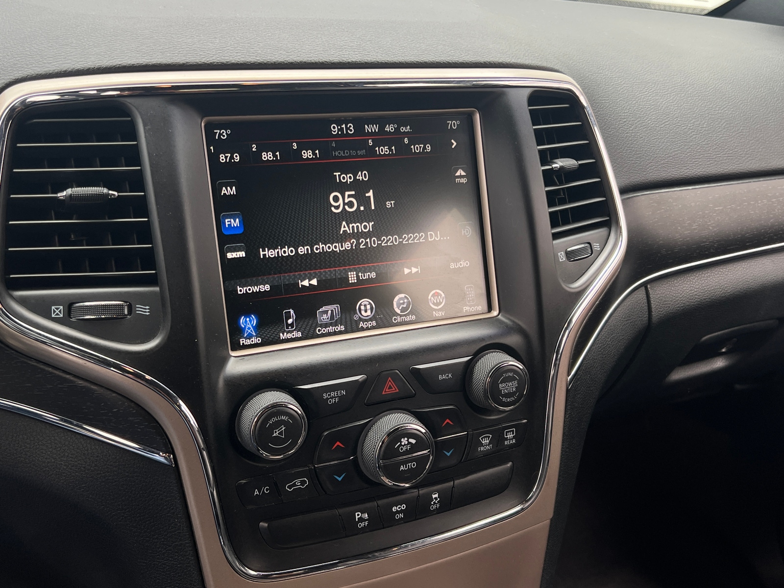 Thumbnail: 2015 Jeep Grand Cherokee - 3