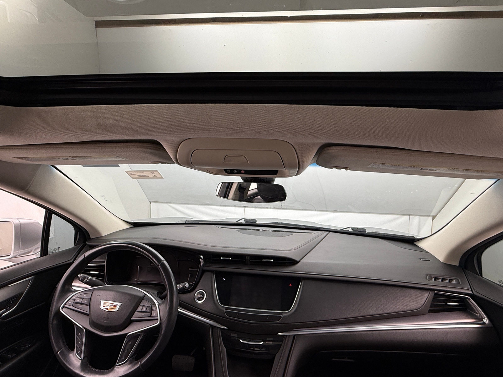 Thumbnail: 2018 Cadillac XT5 - 2