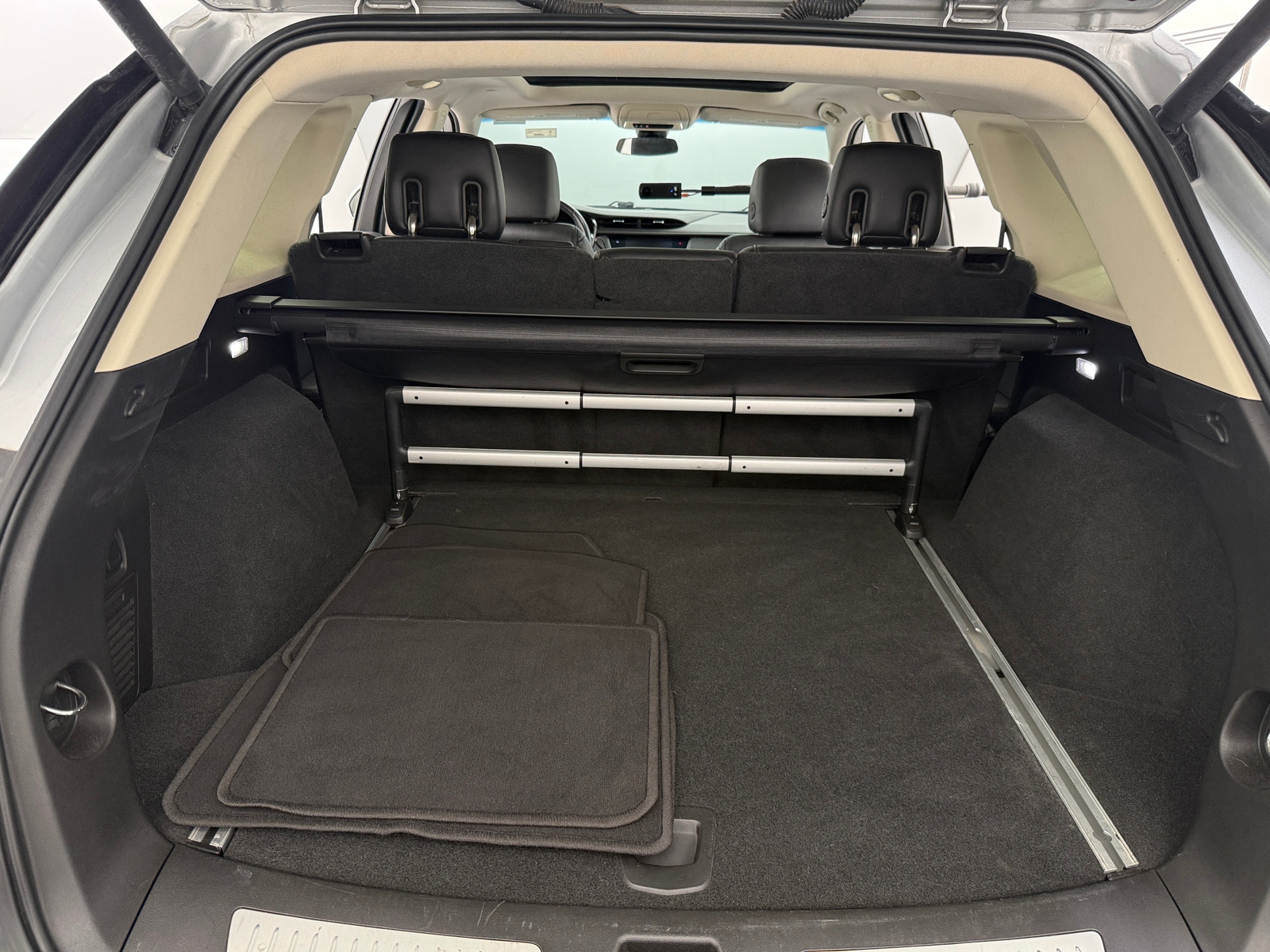 Thumbnail: 2018 Cadillac XT5 - 6