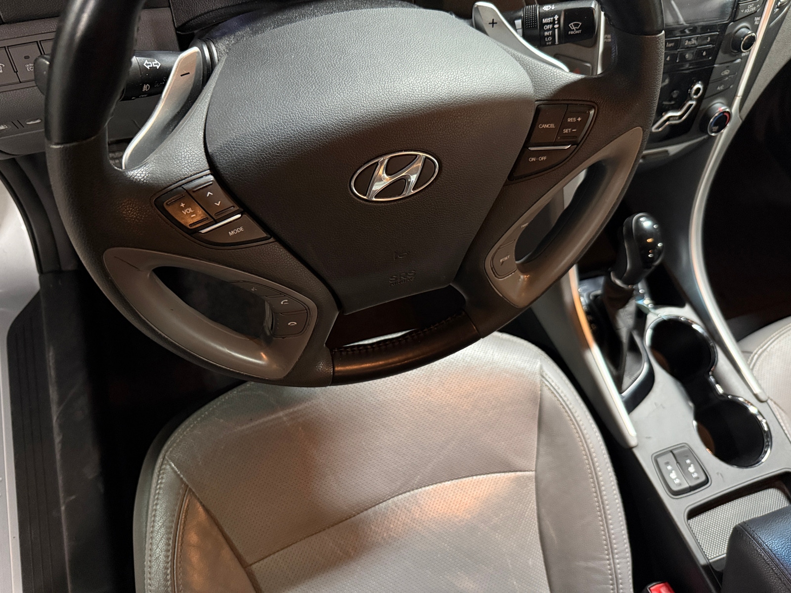 Thumbnail: 2013 Hyundai Sonata - 4