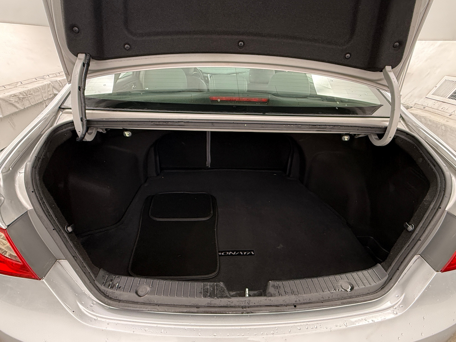 Thumbnail: 2013 Hyundai Sonata - 6