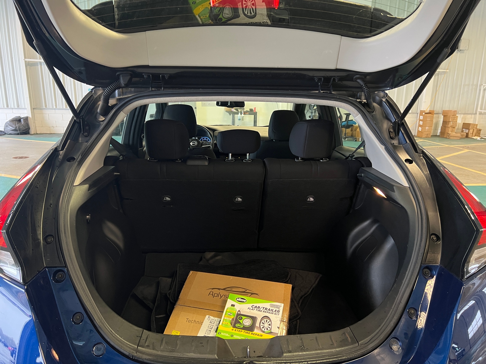 Thumbnail: 2023 Nissan Leaf - 7