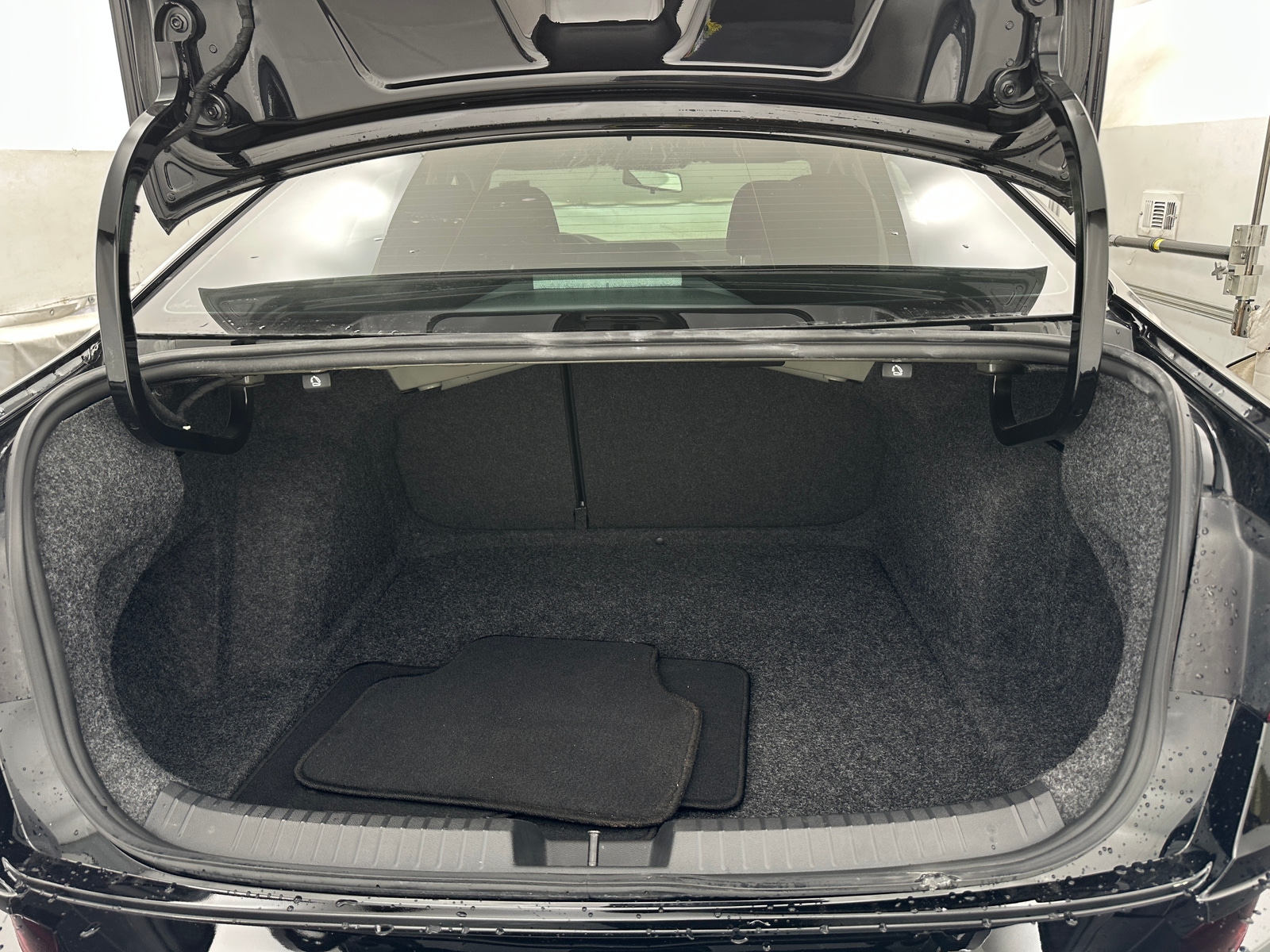 Thumbnail: 2021 Volkswagen Jetta - 7