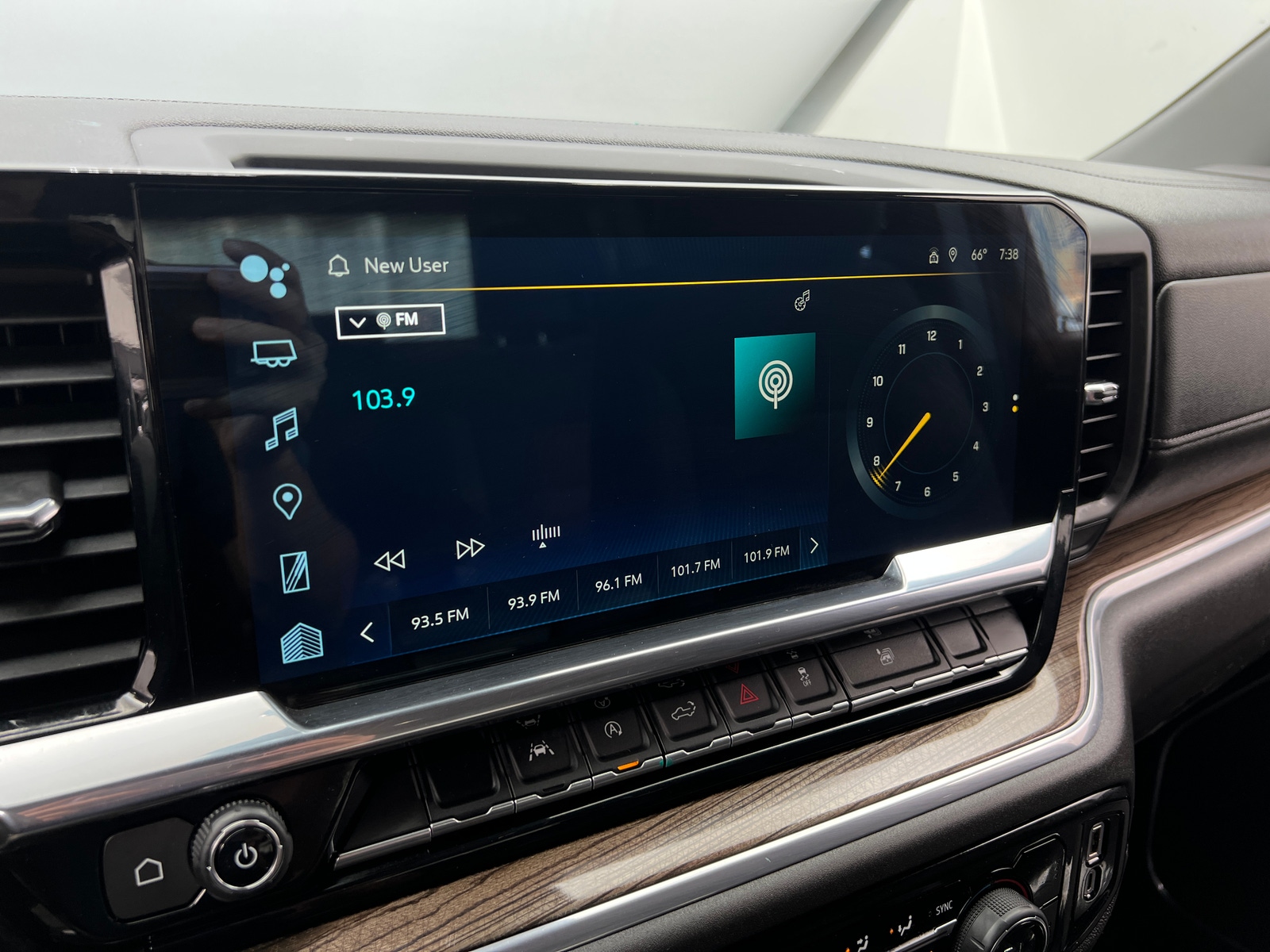 Thumbnail: 2023 Chevrolet Silverado 1500 - 4