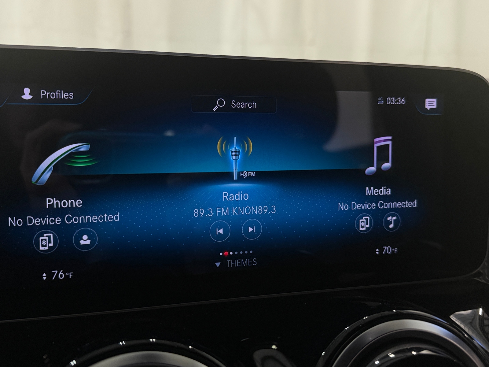 Thumbnail: 2020 Mercedes-Benz GLB - 3