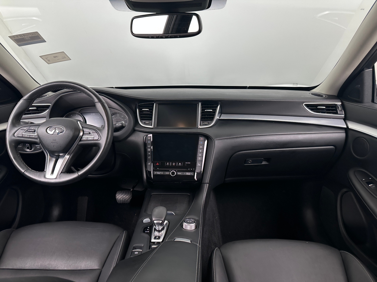 Thumbnail: 2019 INFINITI QX50 - 2