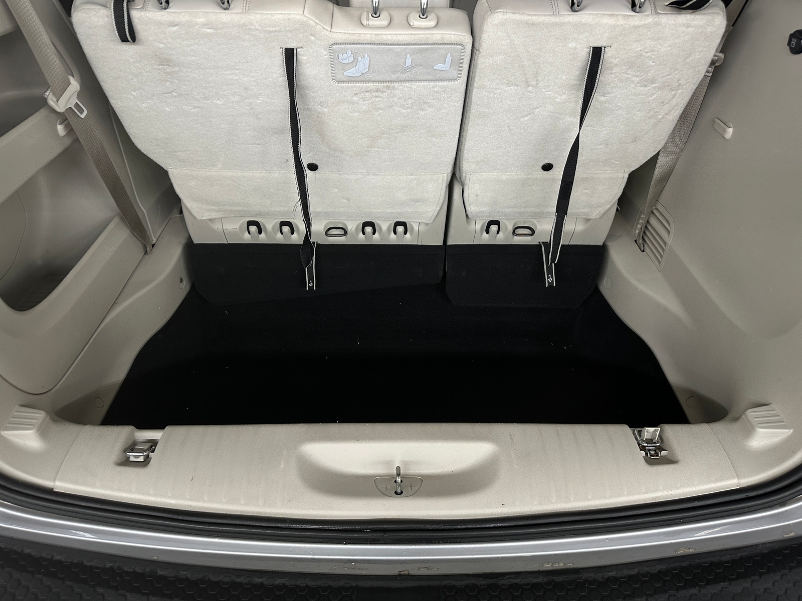 Thumbnail: 2018 Chrysler Pacifica - 6