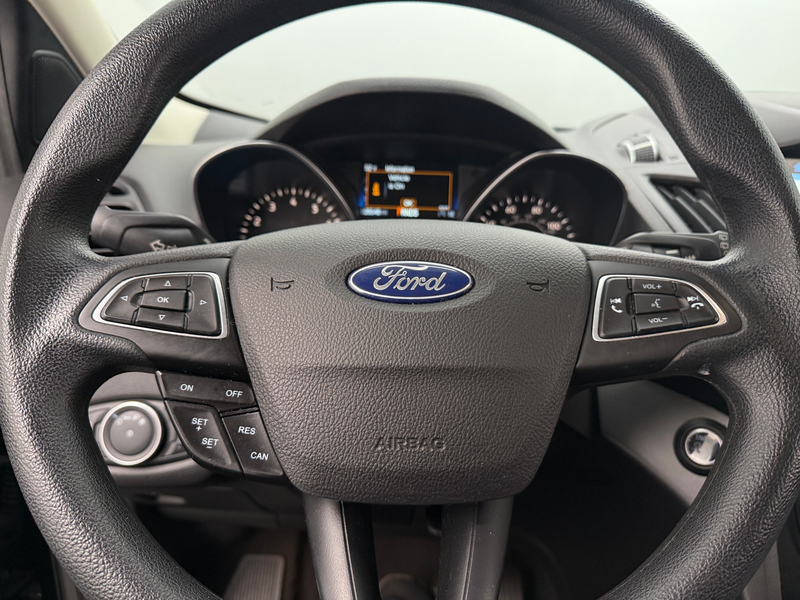 Thumbnail: 2019 Ford Escape - 5