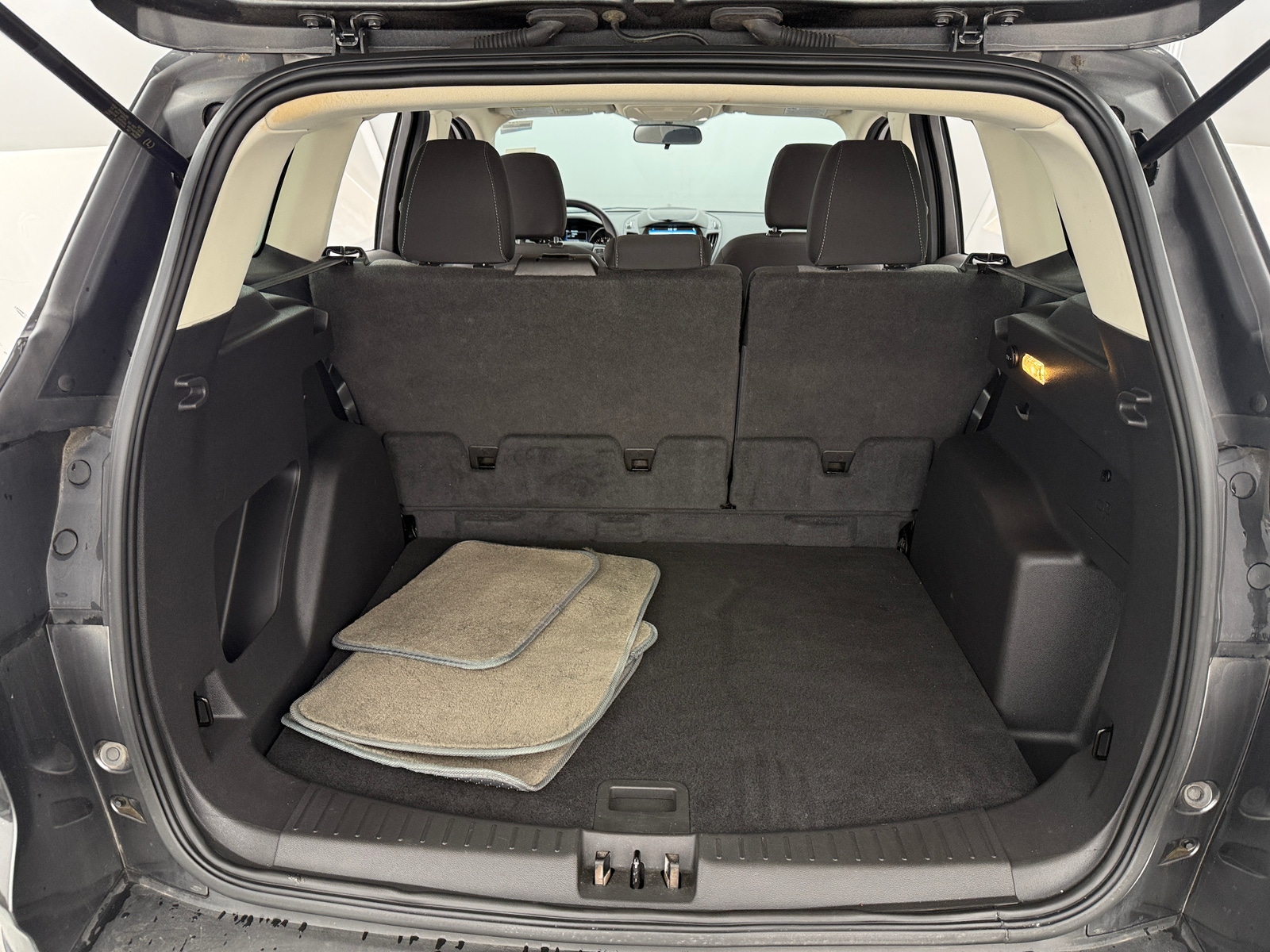 Thumbnail: 2019 Ford Escape - 7