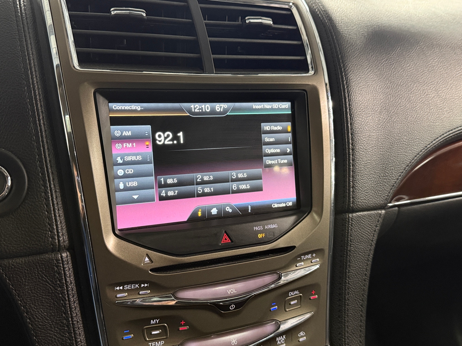 Thumbnail: 2011 Lincoln MKX - 3