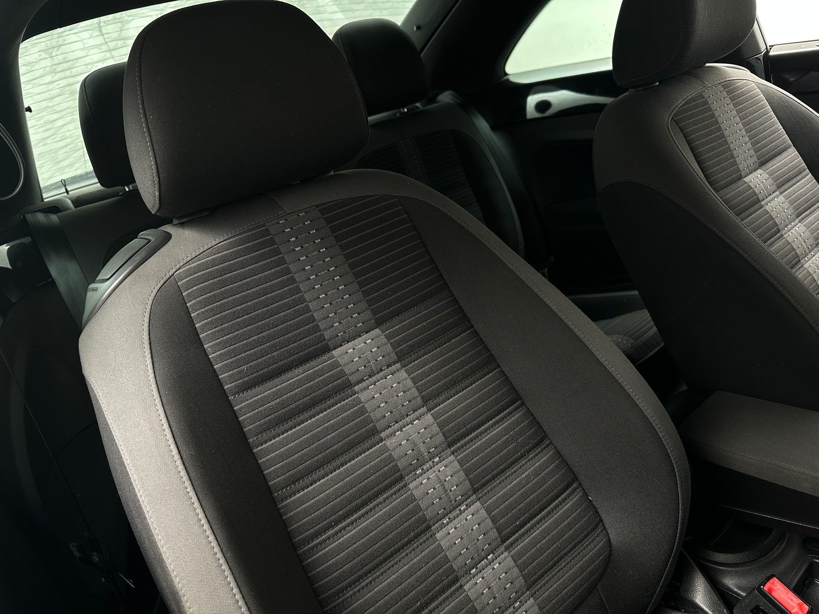 Thumbnail: 2013 Volkswagen Beetle - 2