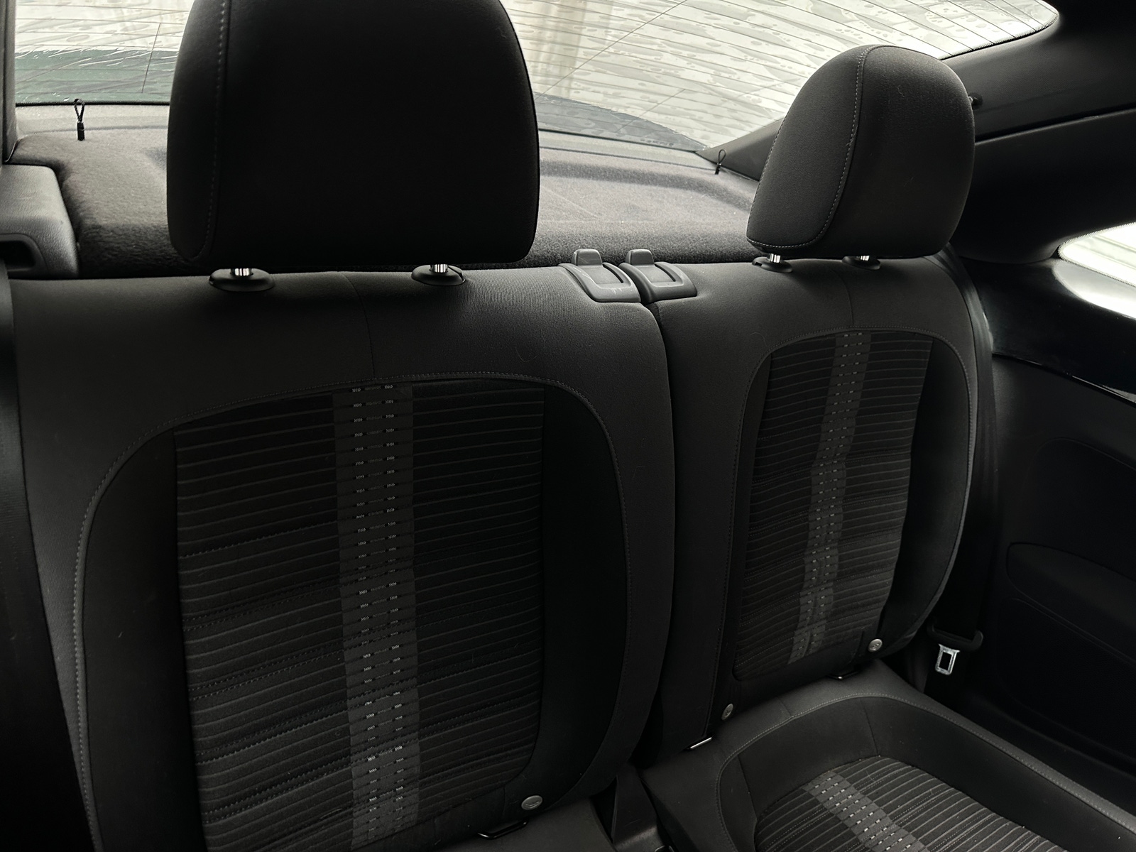 Thumbnail: 2013 Volkswagen Beetle - 6