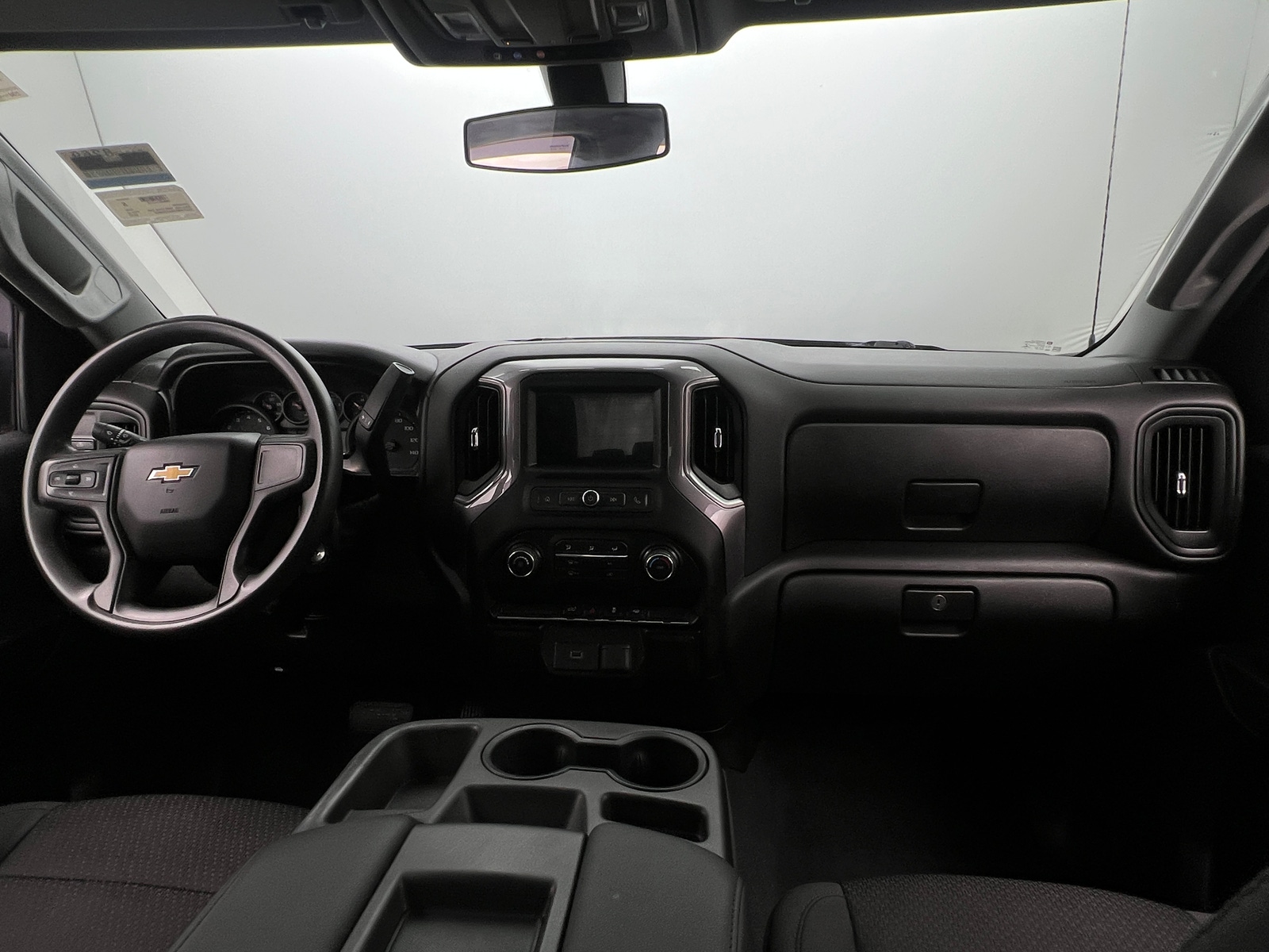 Thumbnail: 2019 Chevrolet Silverado 1500 - 3