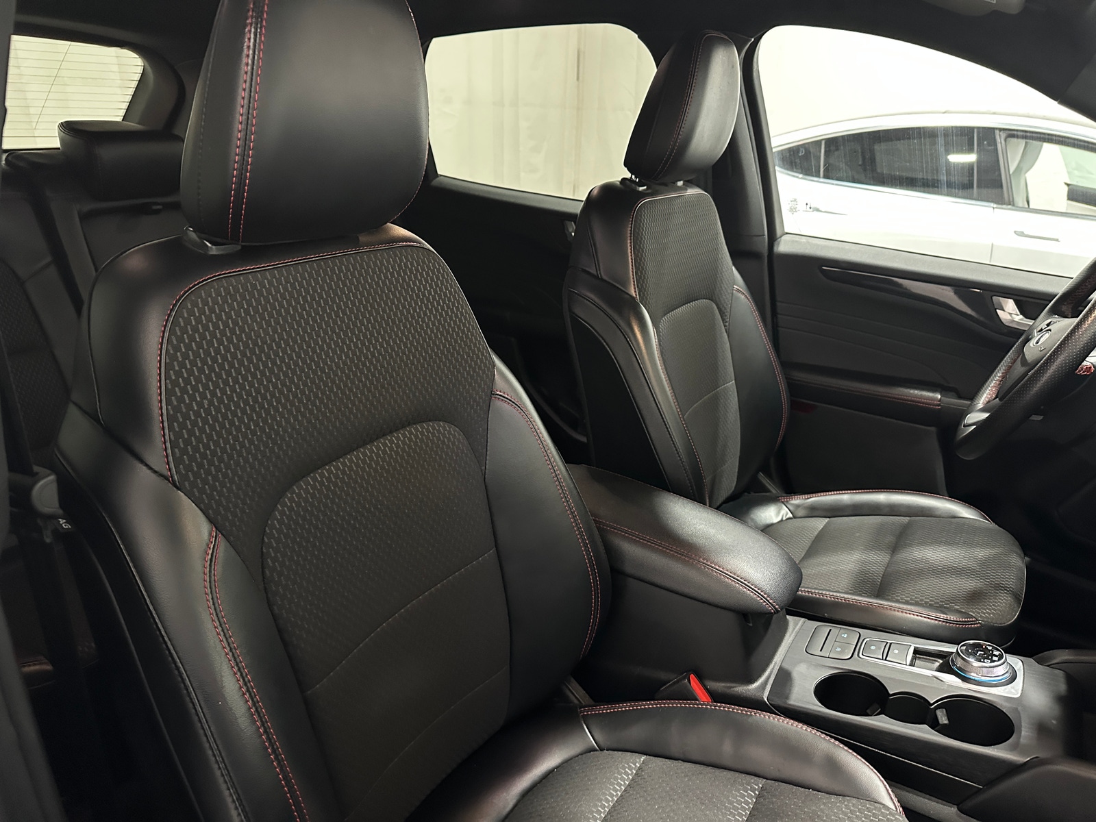 Thumbnail: 2023 Ford Escape - 2