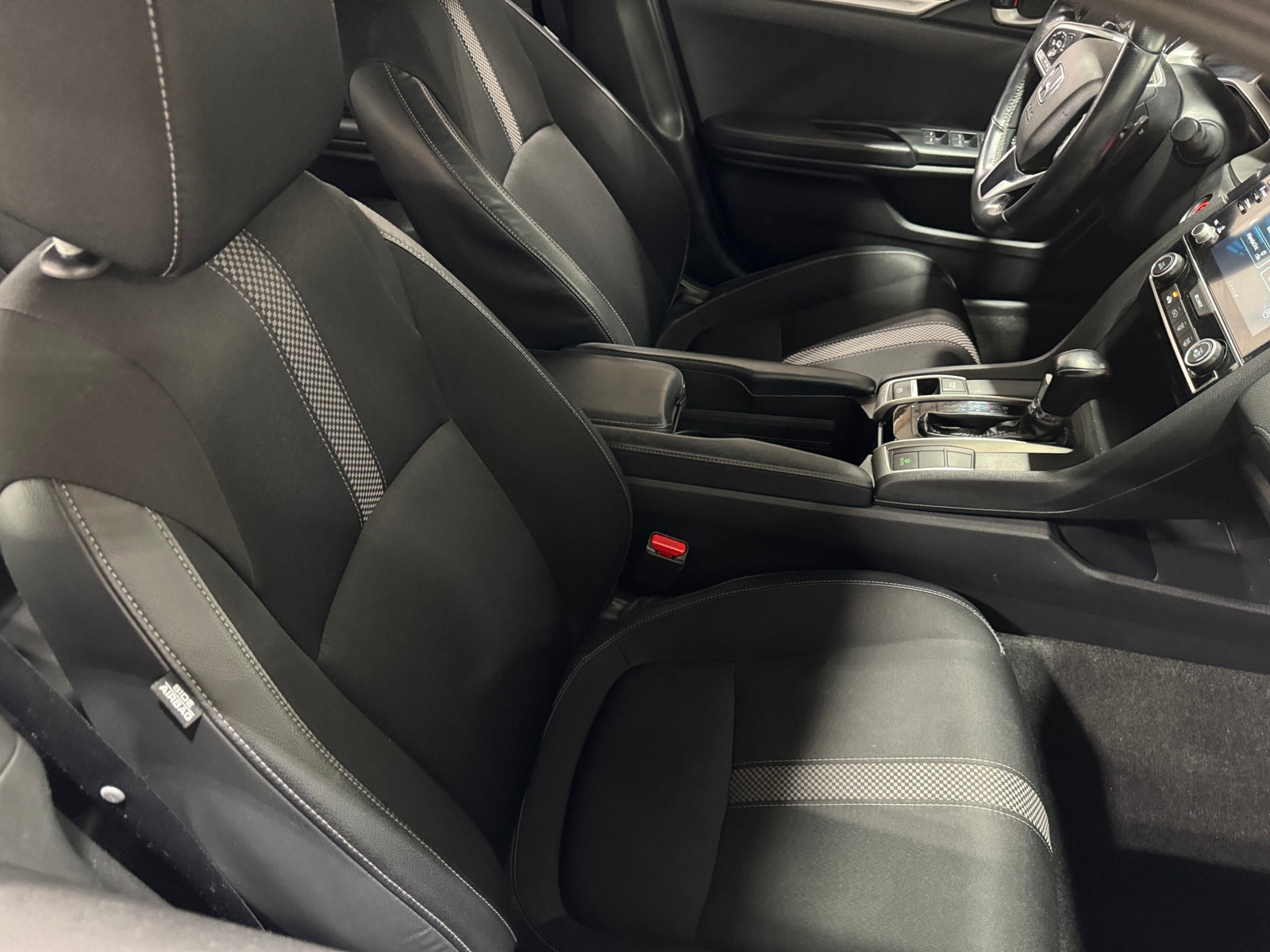 Thumbnail: 2019 Honda Civic - 2