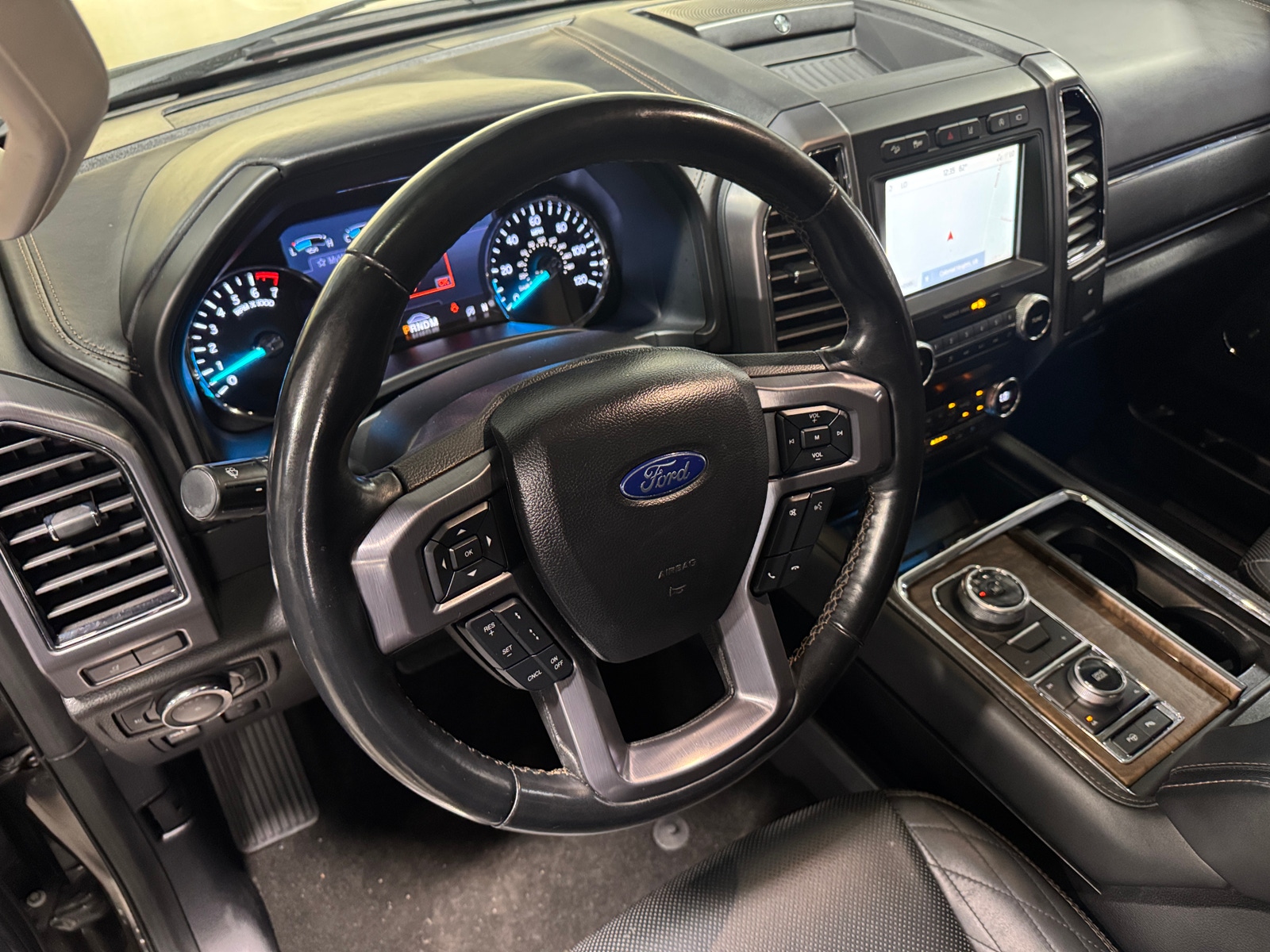 Thumbnail: 2020 Ford Expedition MAX - 4