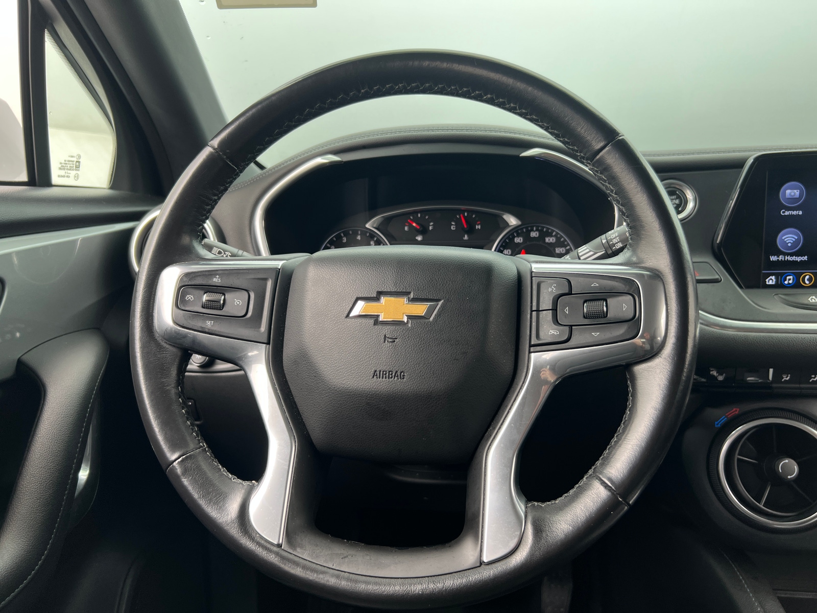 Thumbnail: 2019 Chevrolet Blazer - 4