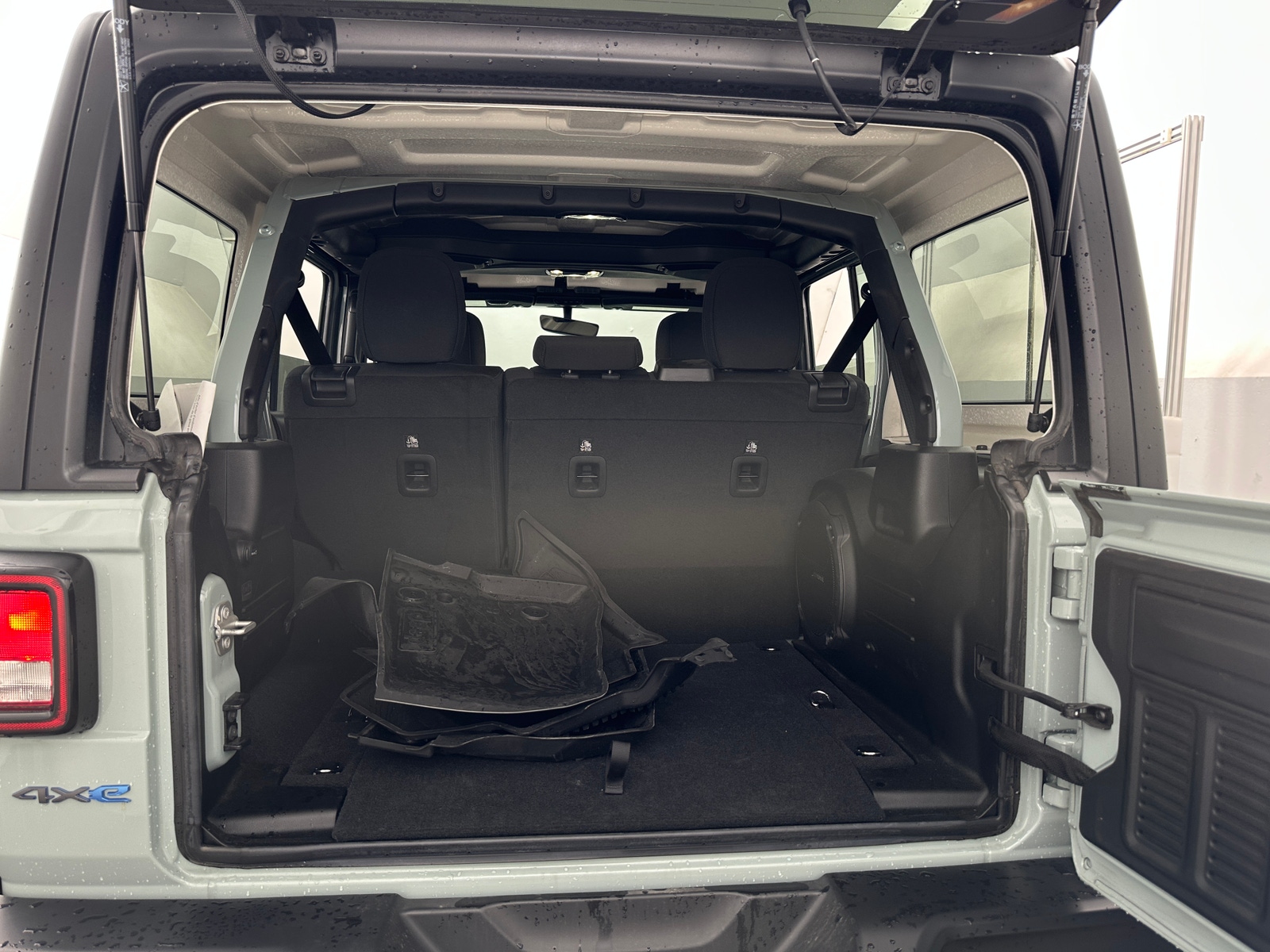 Thumbnail: 2023 Jeep Wrangler - 7