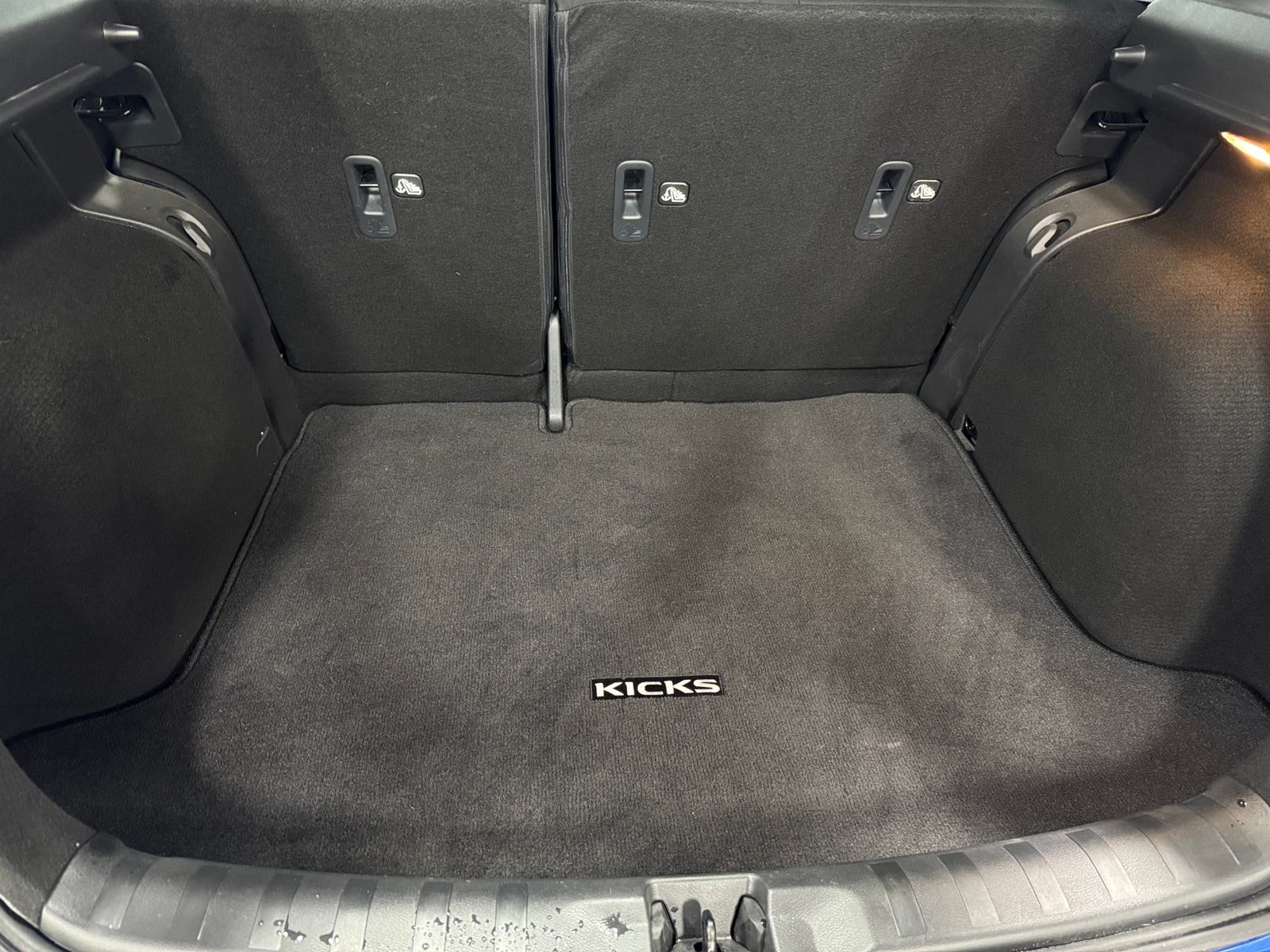 Thumbnail: 2024 Nissan Kicks - 7